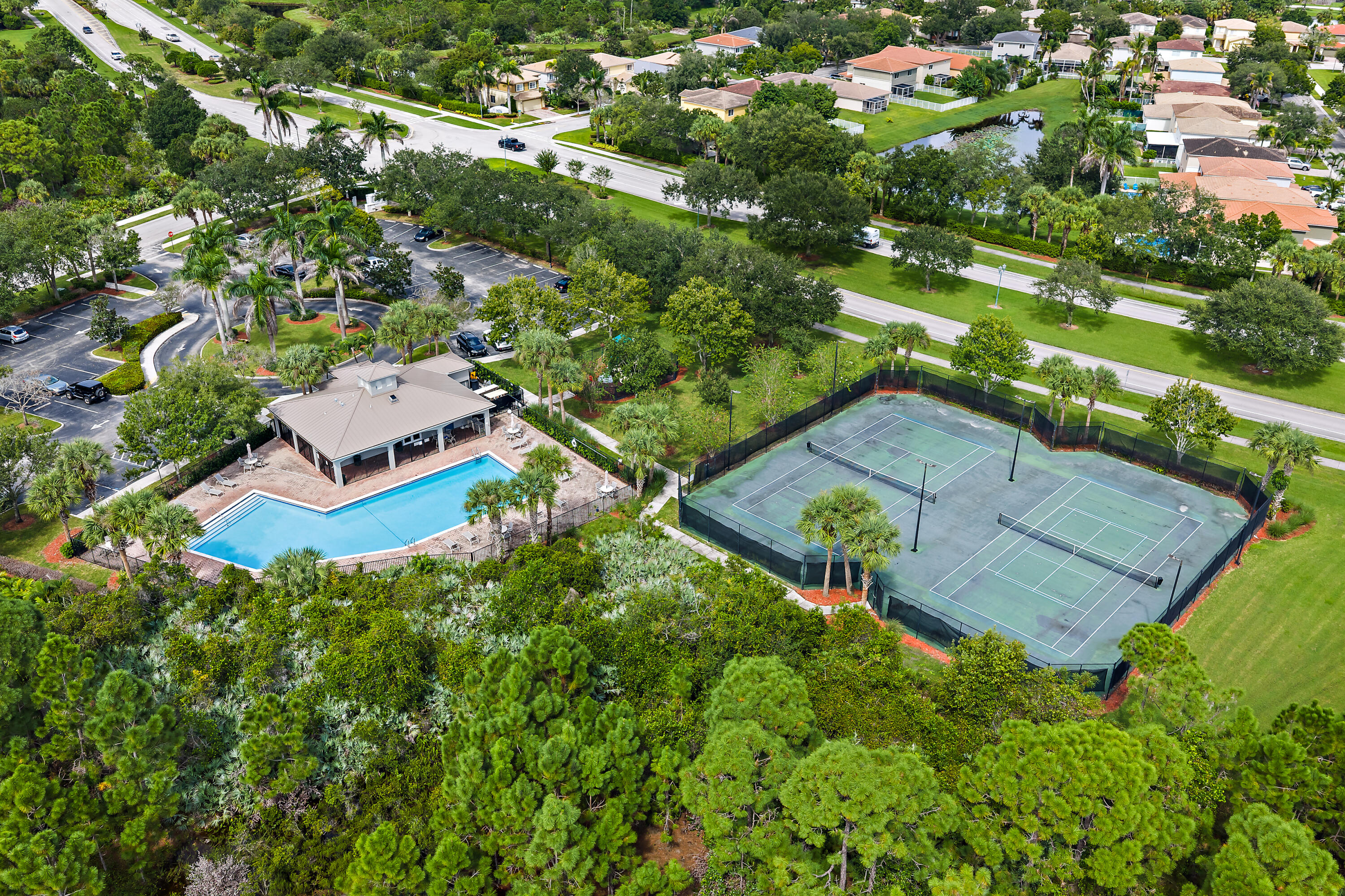 068-5183SEGrahamDr-Stuart-FULL