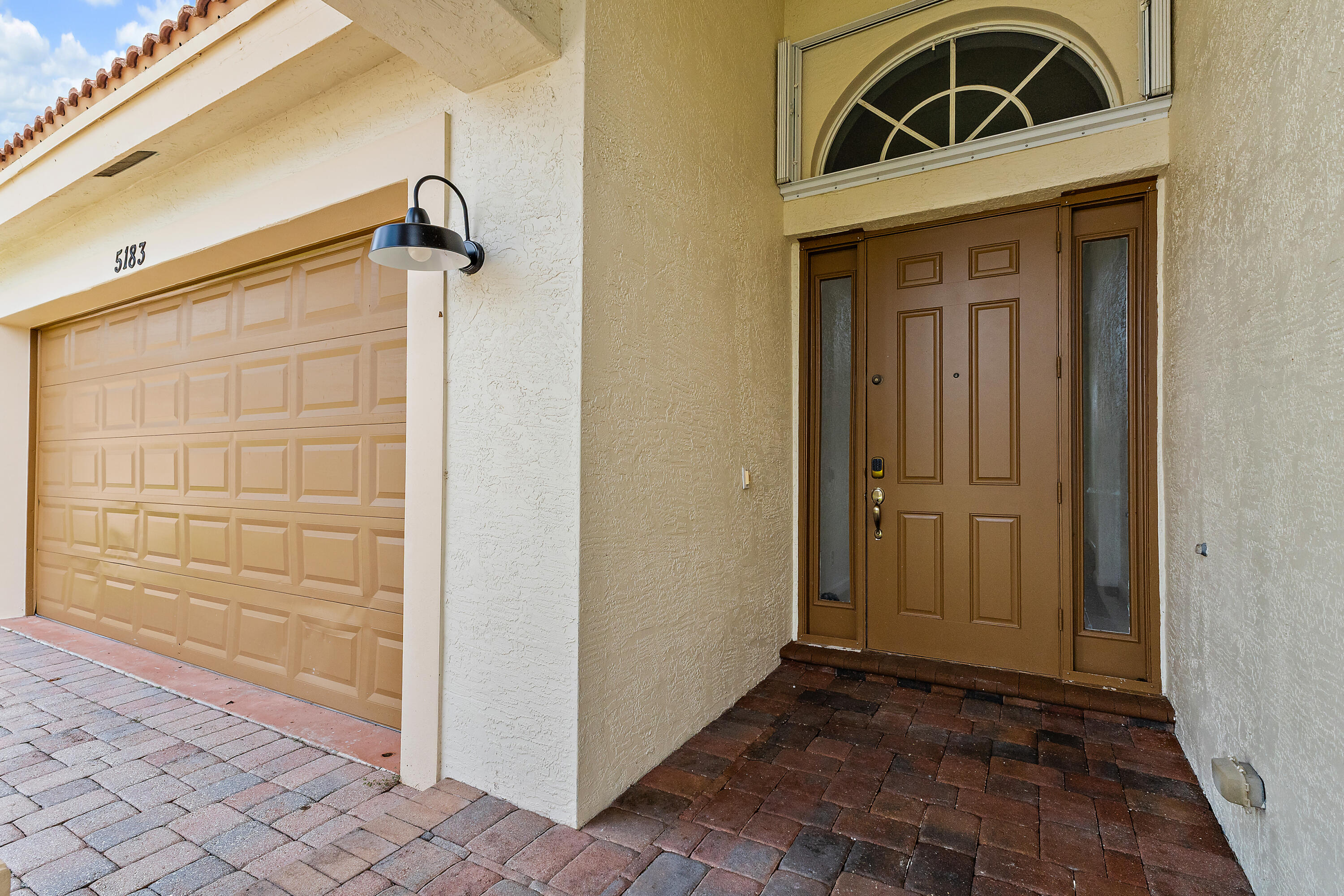 Front door 5183 SE Graham Dr