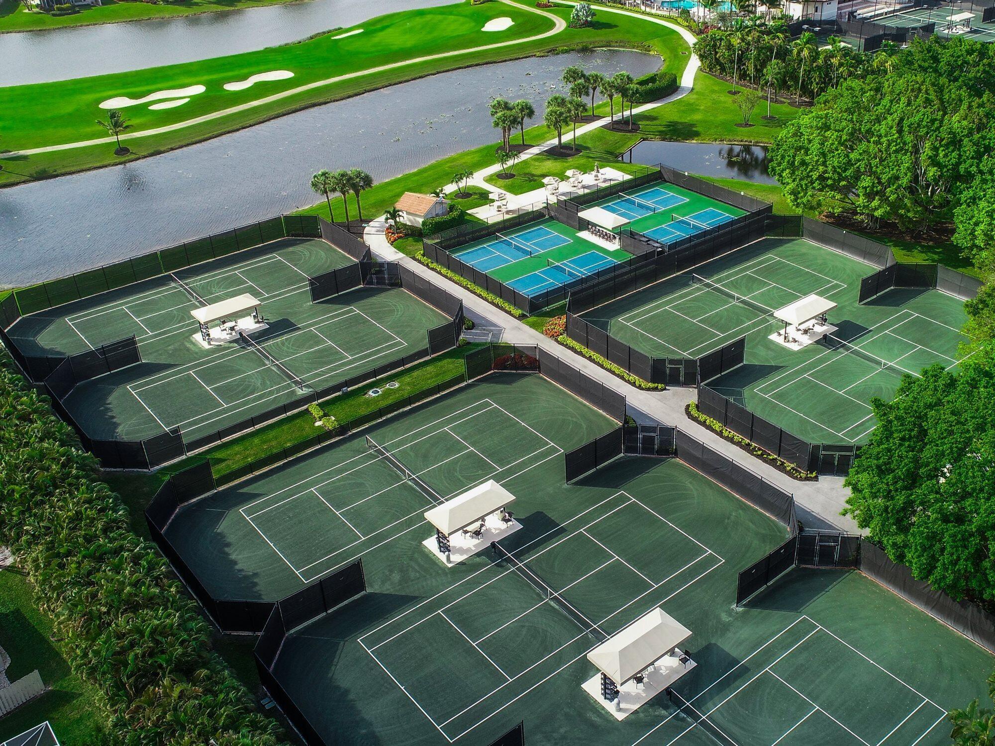 Pickleball Courts