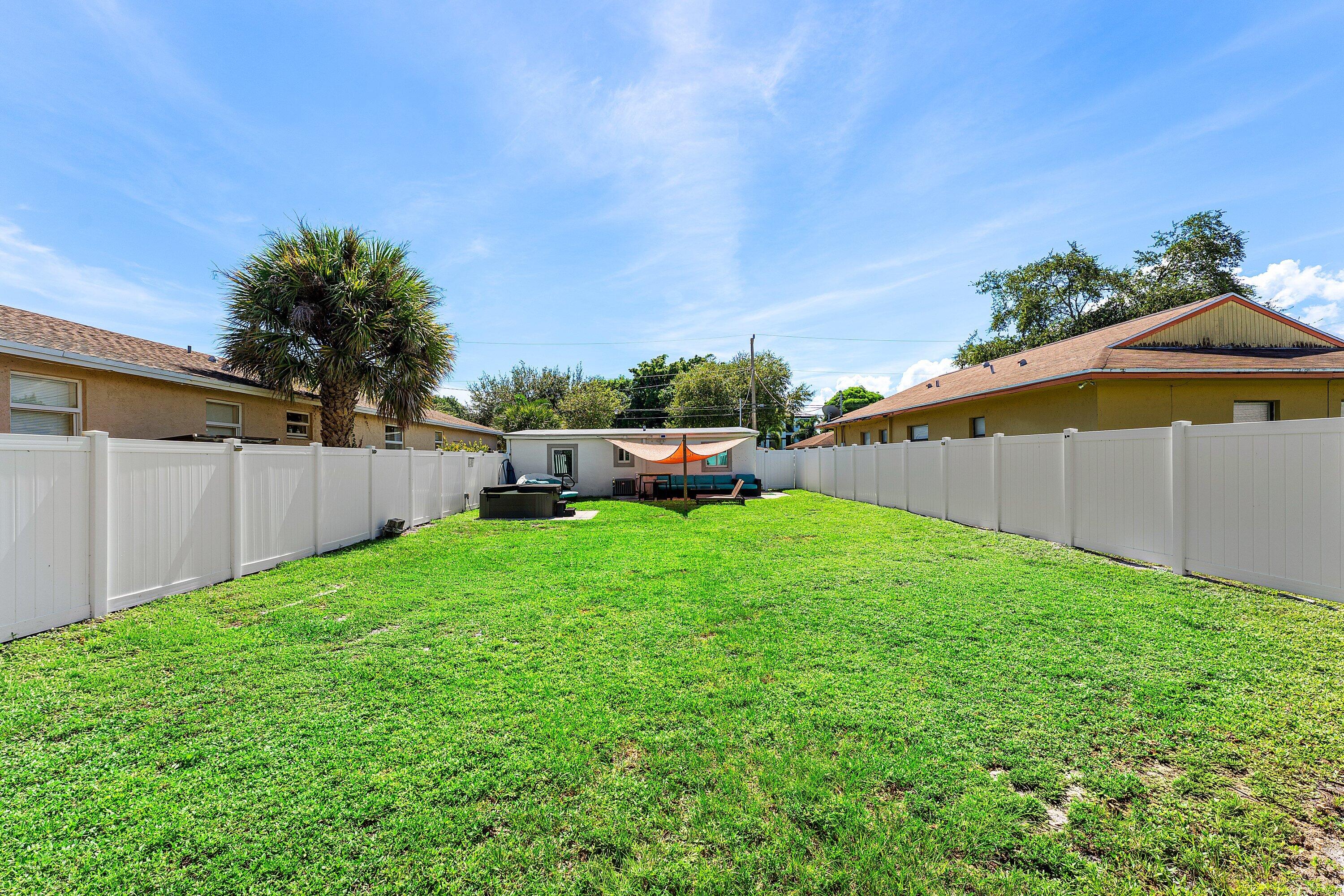 022-161Northeast15thTerrace-BocaRaton-FL