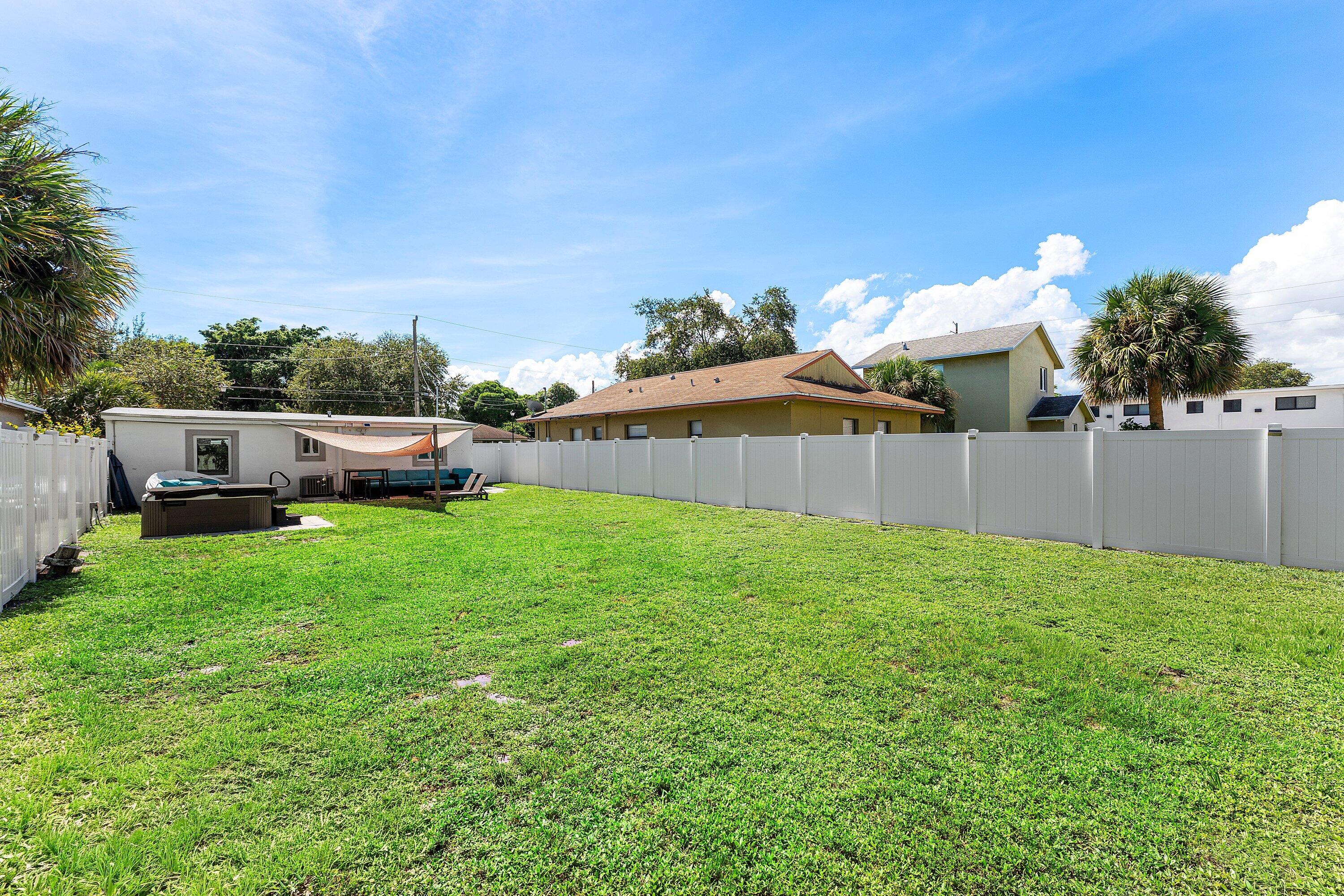023-161Northeast15thTerrace-BocaRaton-FL