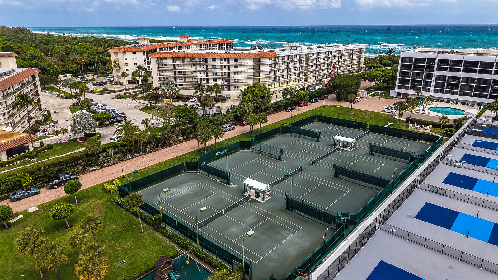 Tennis