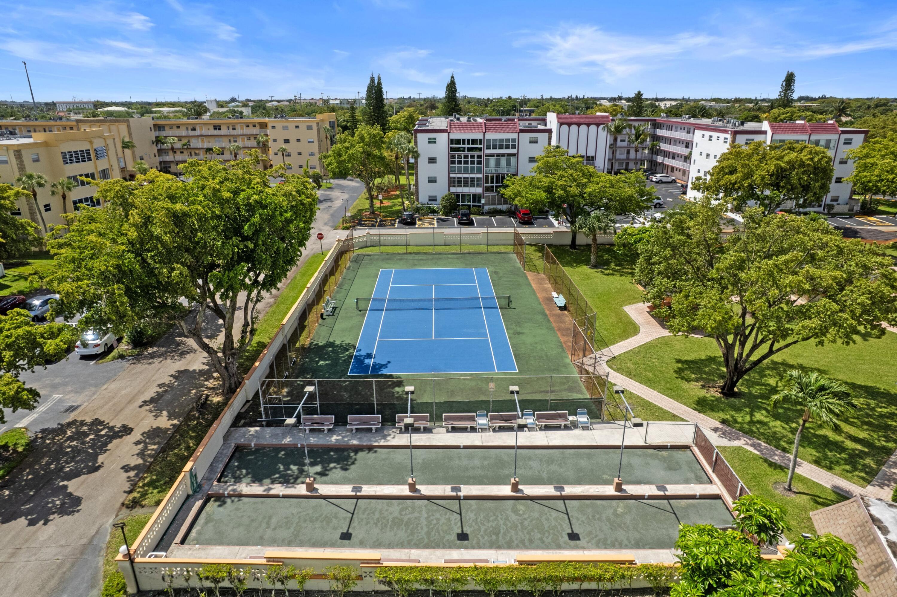 Tennis
