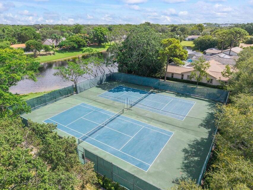 Tennis Courts