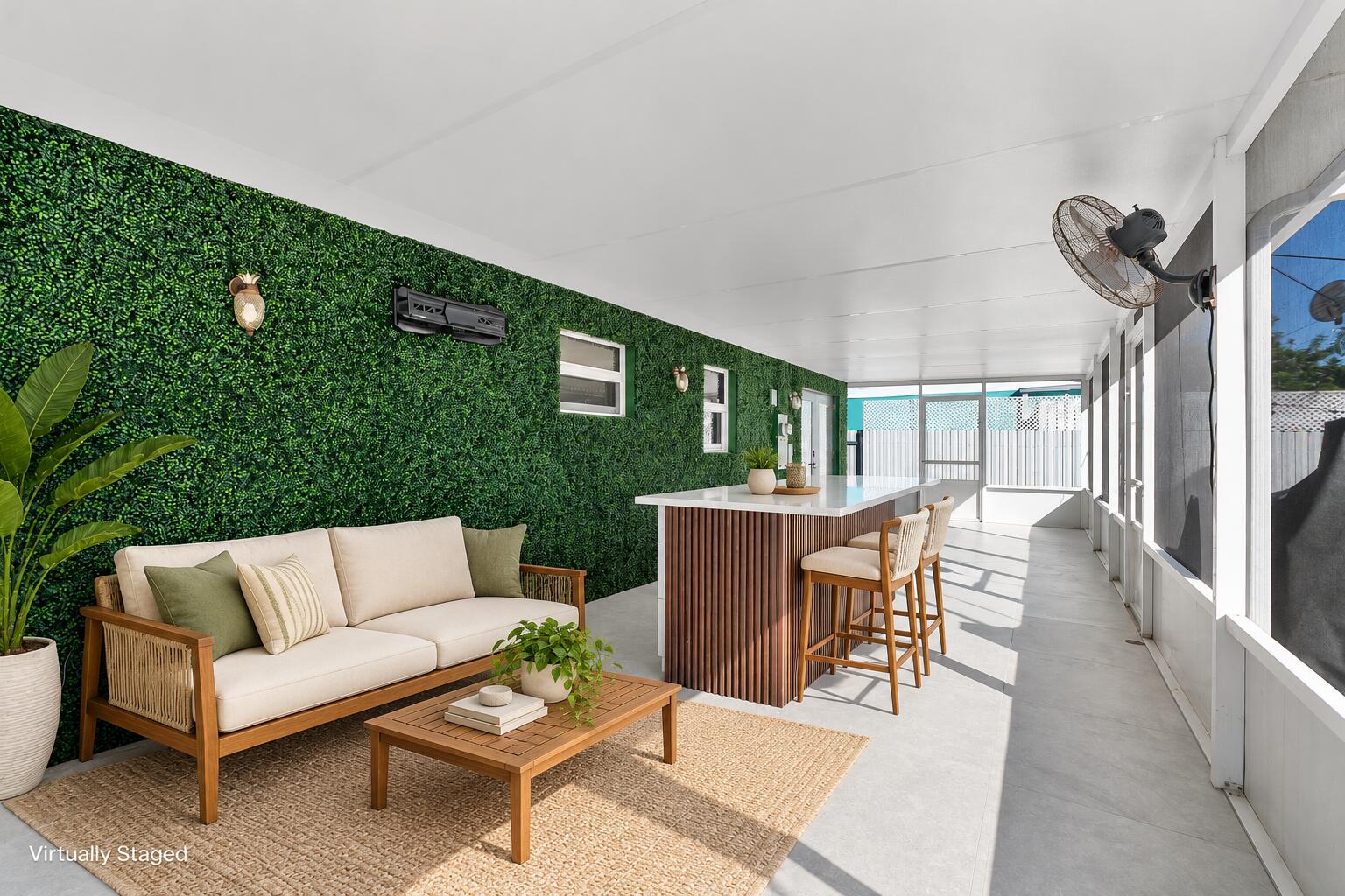 Sunlit mid-century screened patio