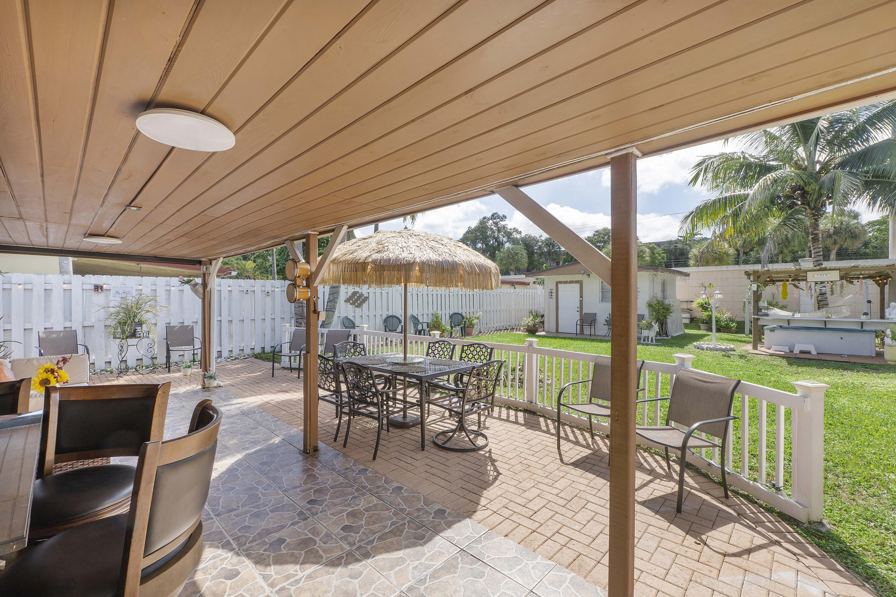 7020 SW 20th St_037