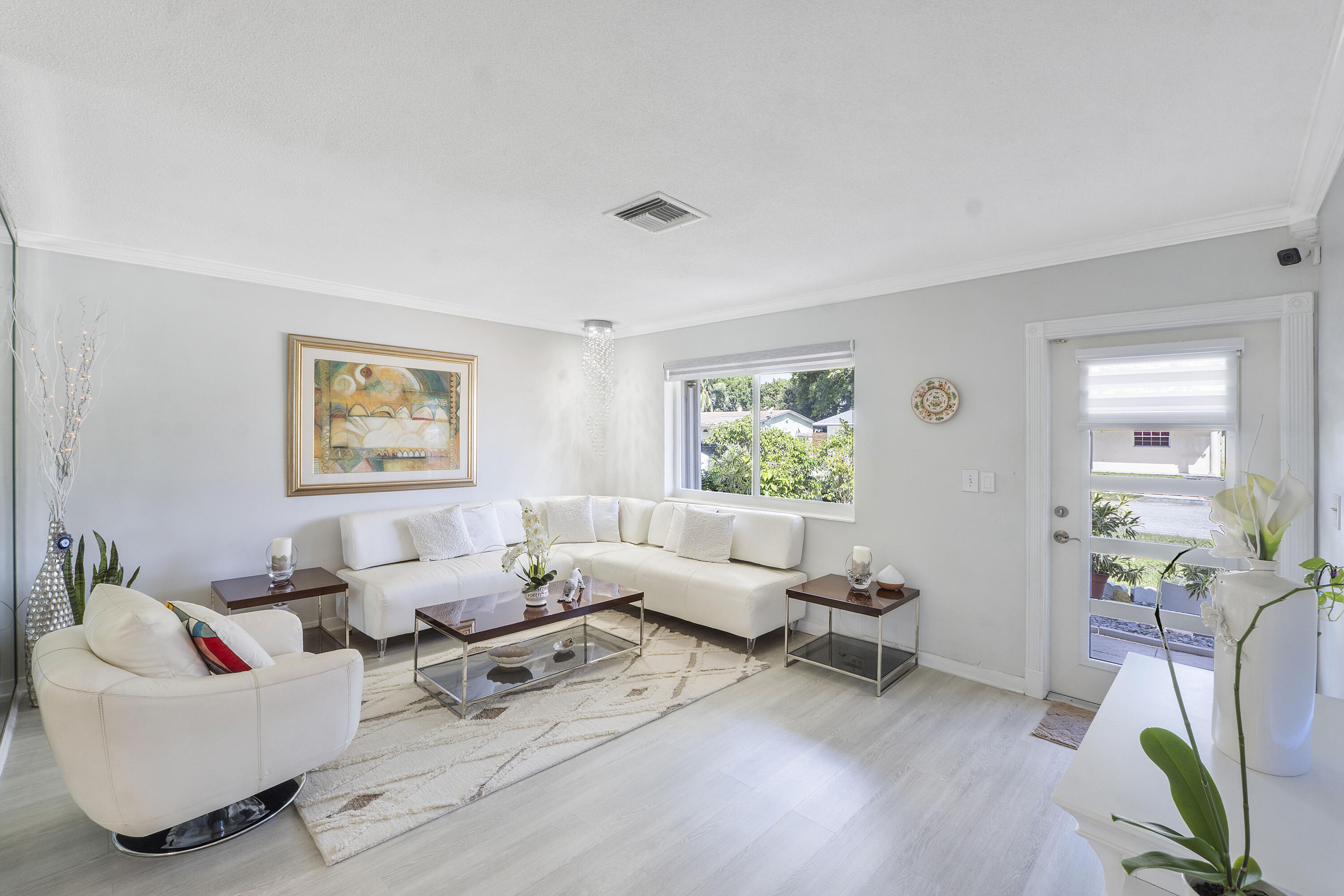 7020 SW 20th St_017