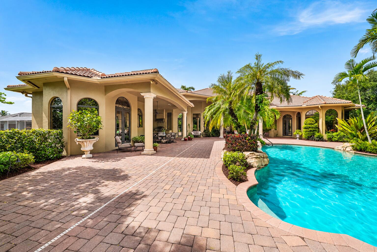 Expansive Outdoor Living