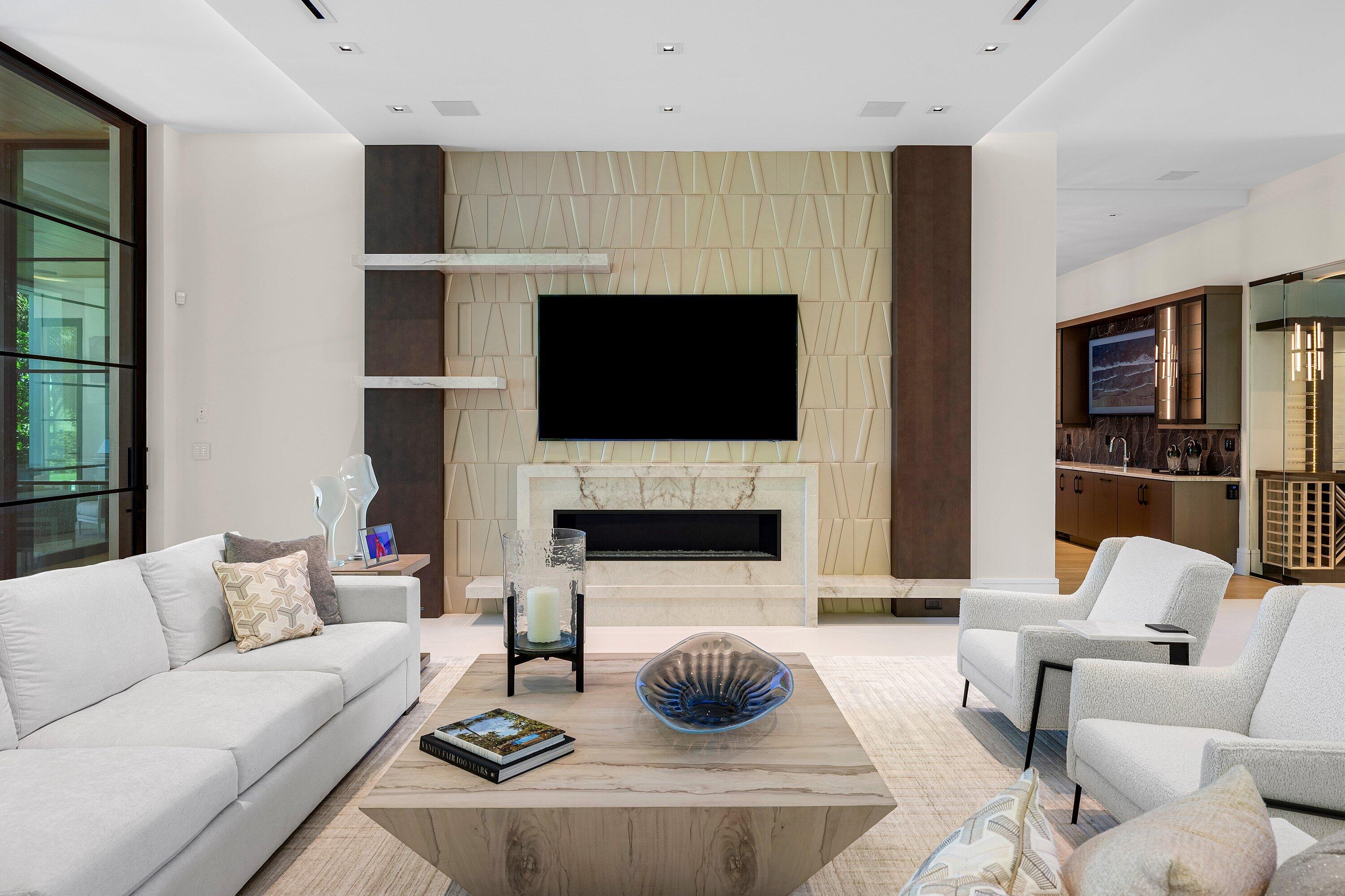 011-471RoyalPalmWay-BocaRaton-FL-33432-S