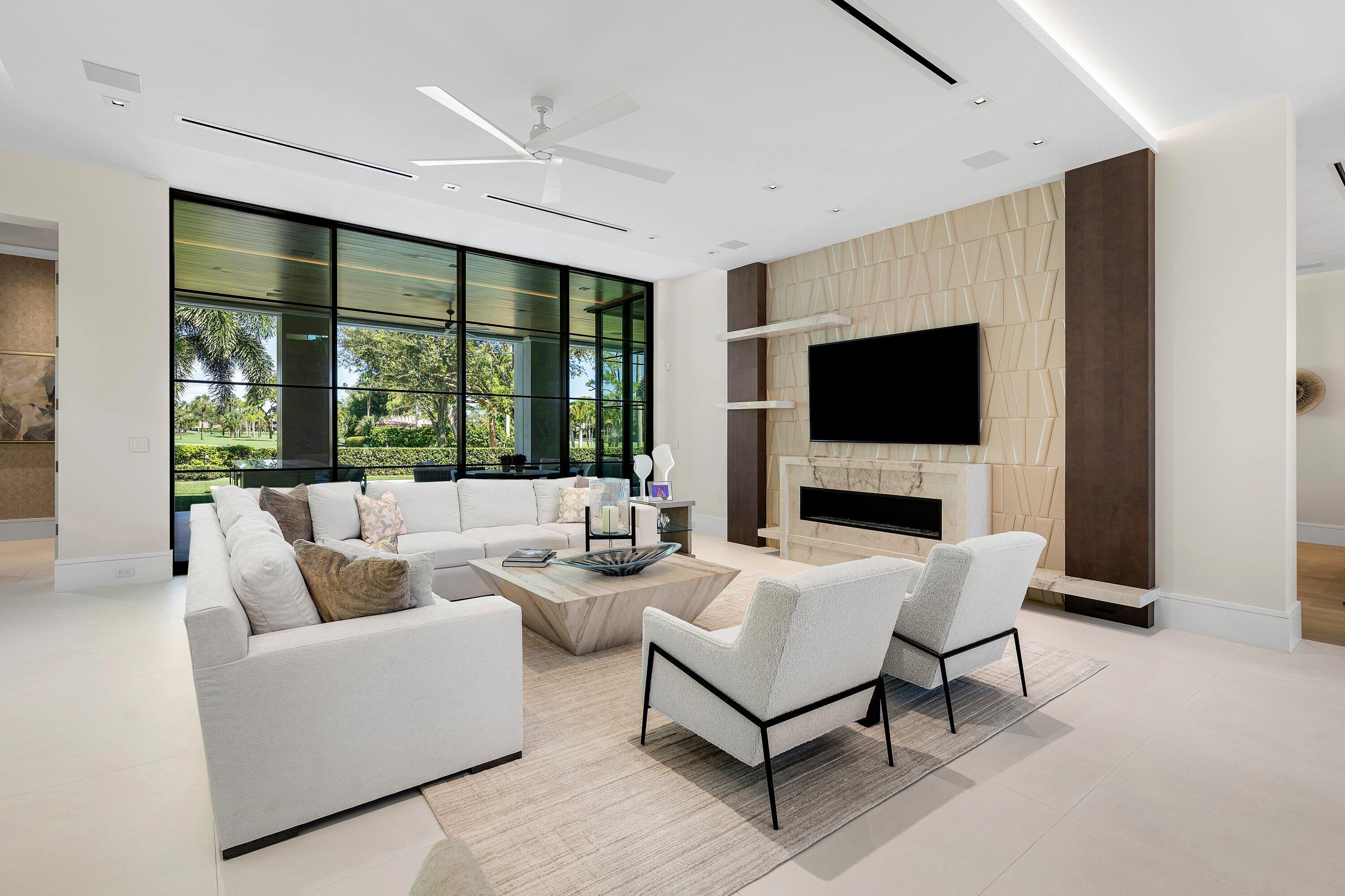 012-471RoyalPalmWay-BocaRaton-FL-33432-S