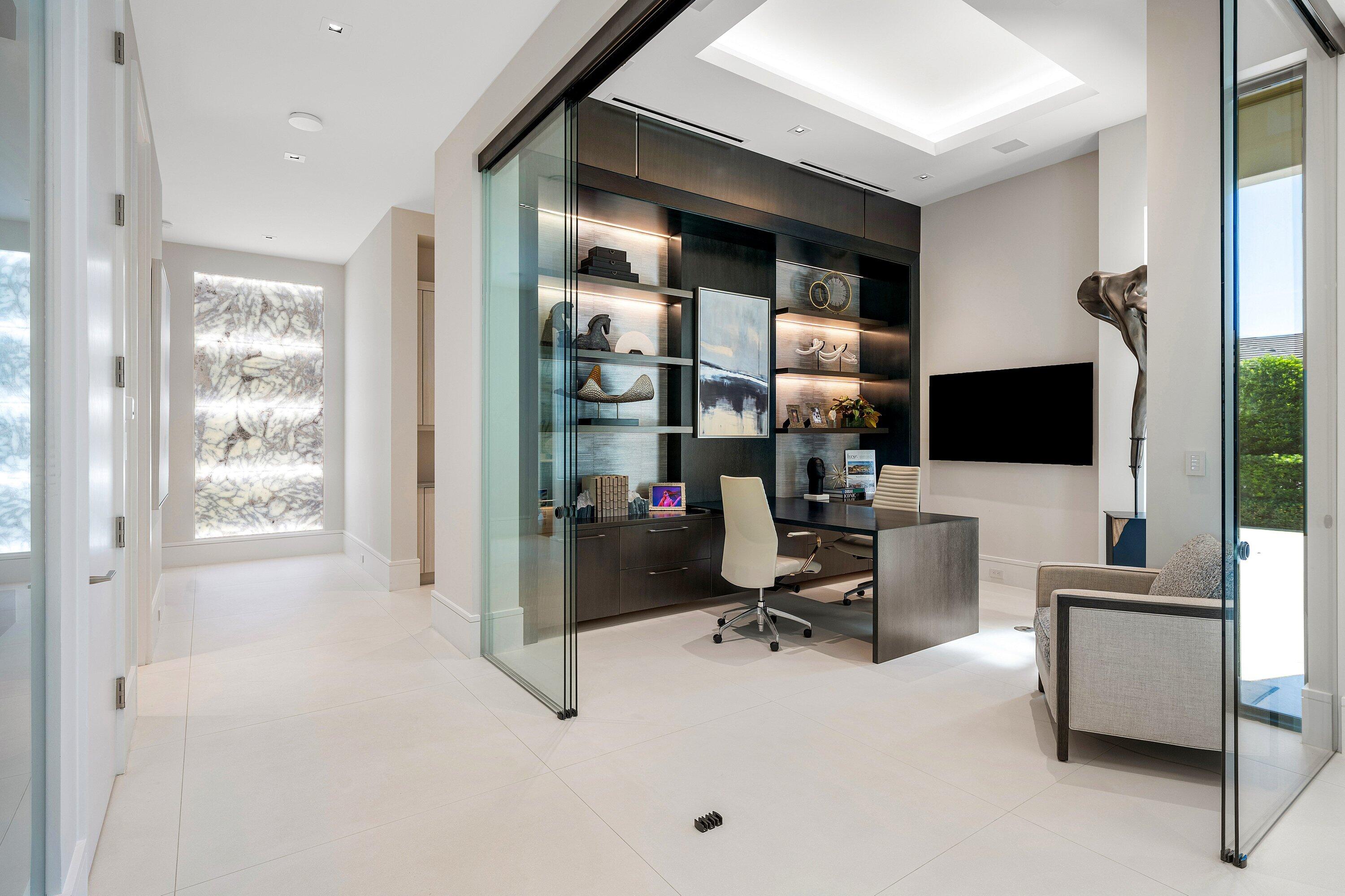 022-471RoyalPalmWay-BocaRaton-FL-33432-S