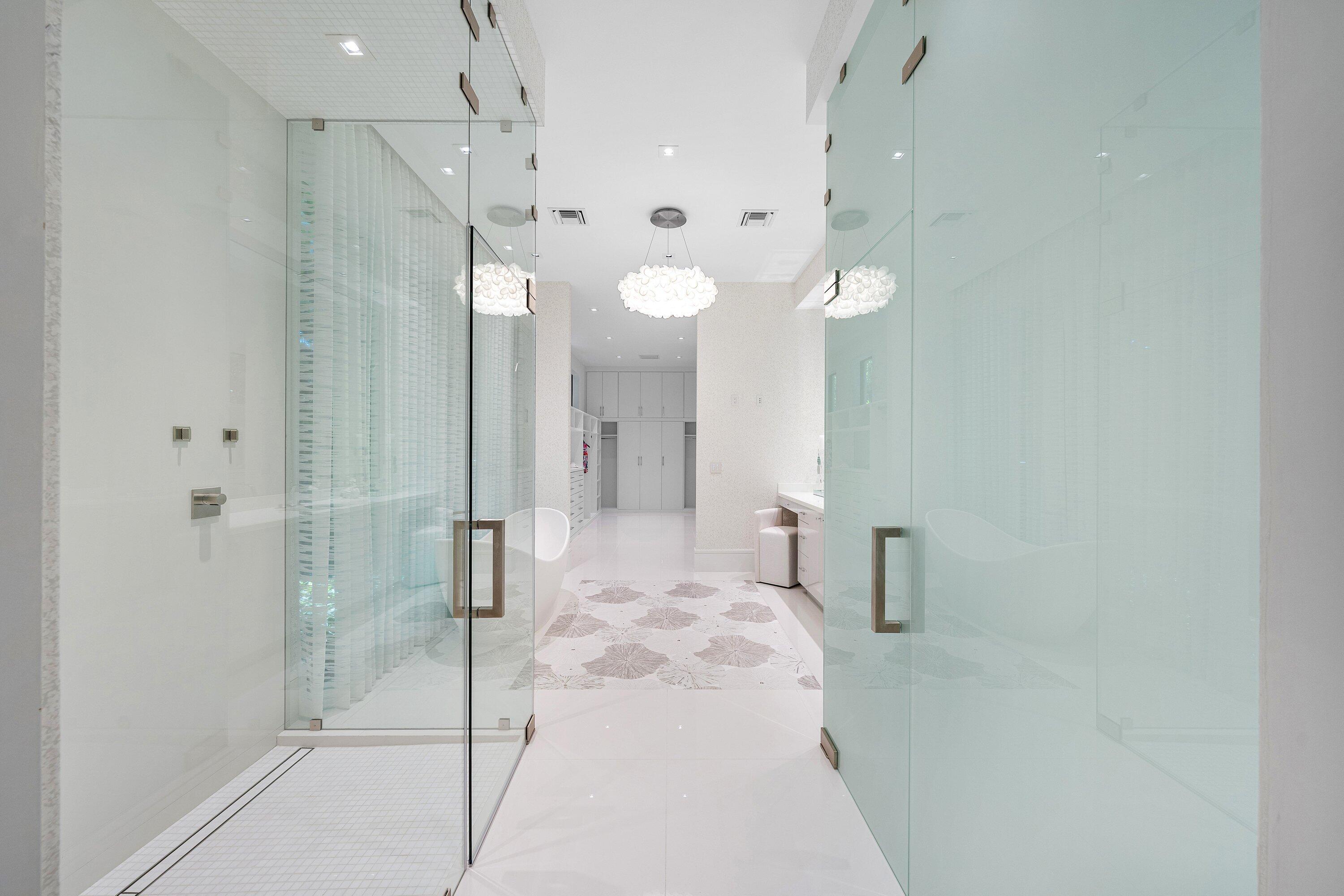 031-471RoyalPalmWay-BocaRaton-FL-33432-S