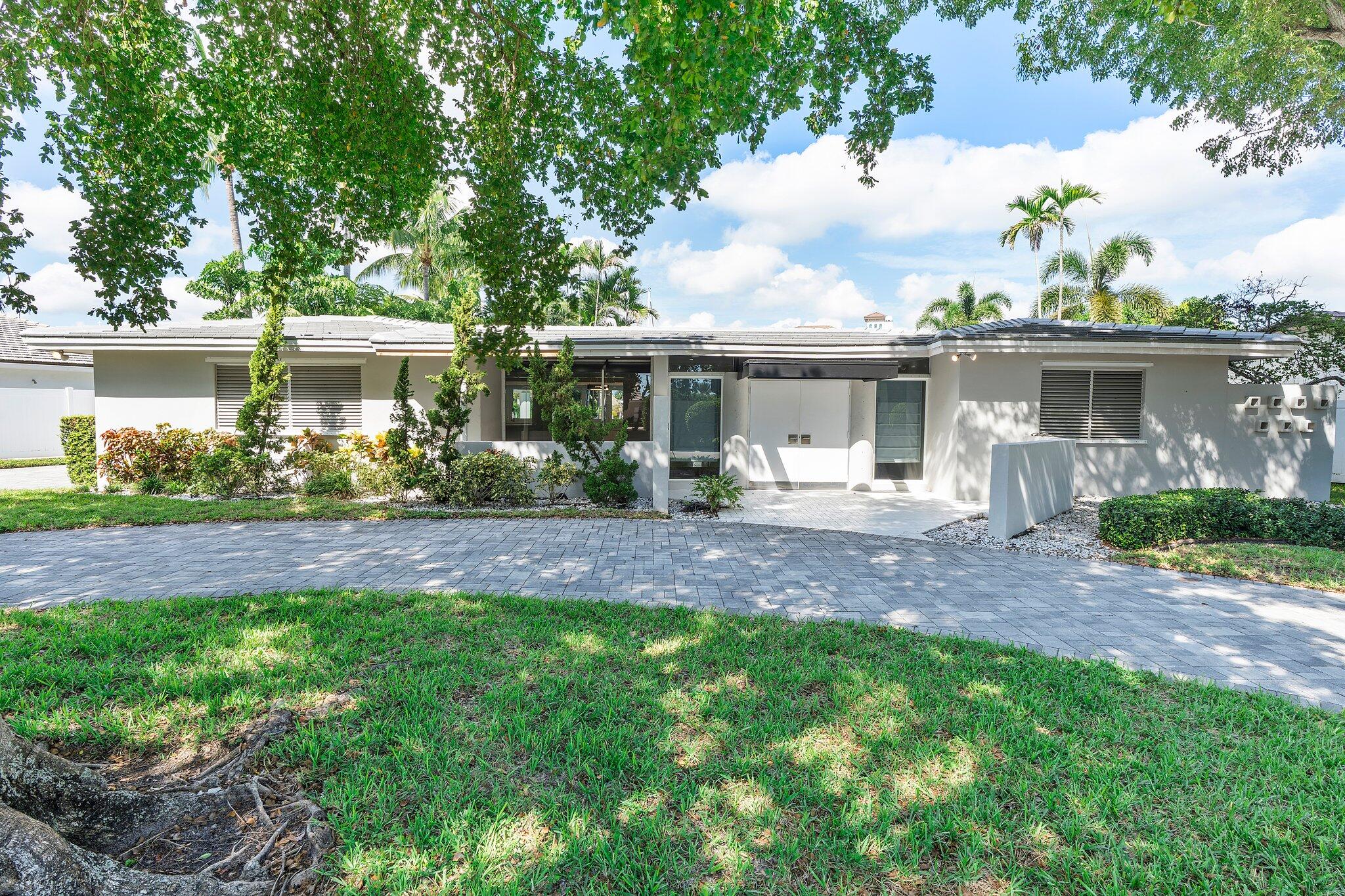 3241 NE 56th Ct_004