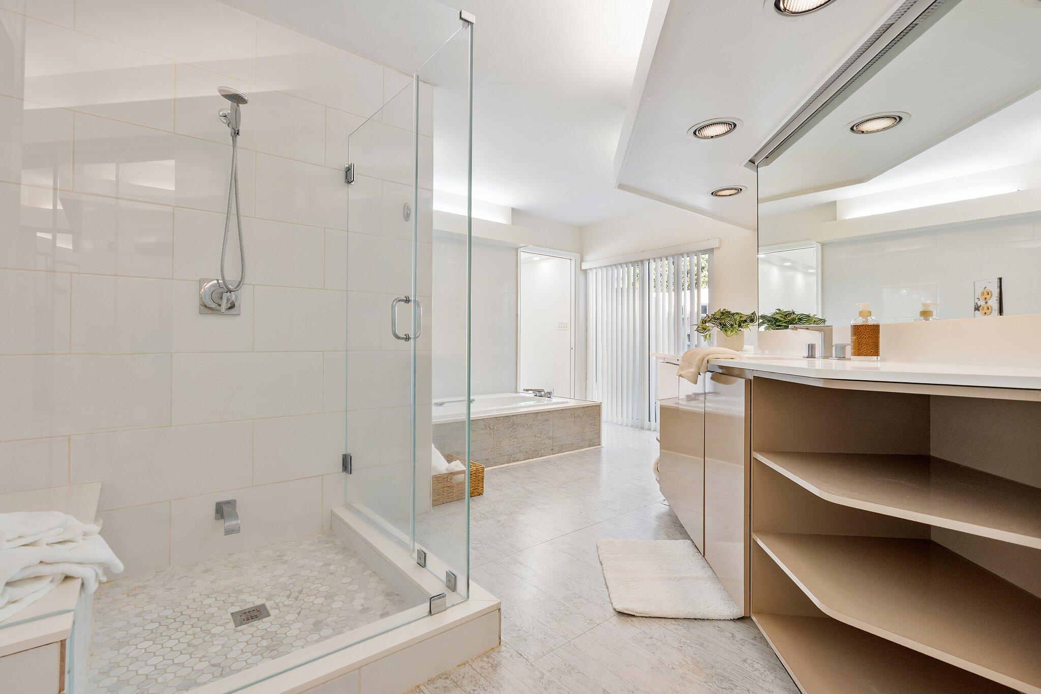 3241 NE 56th Ct_034