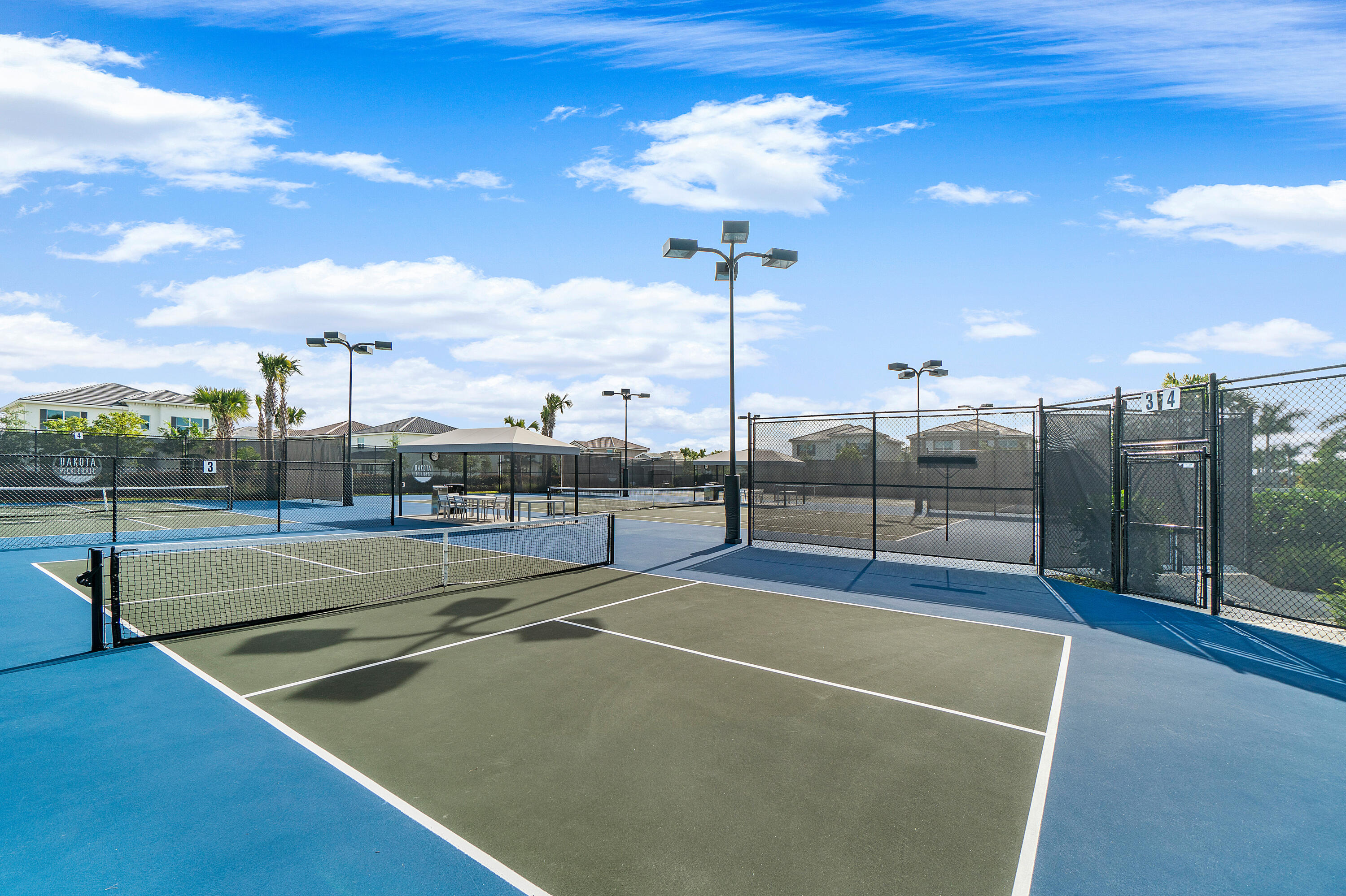Community Tennis Courts