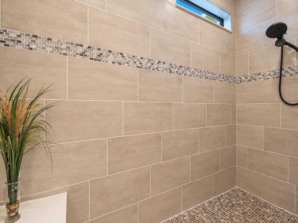 Primary Shower
