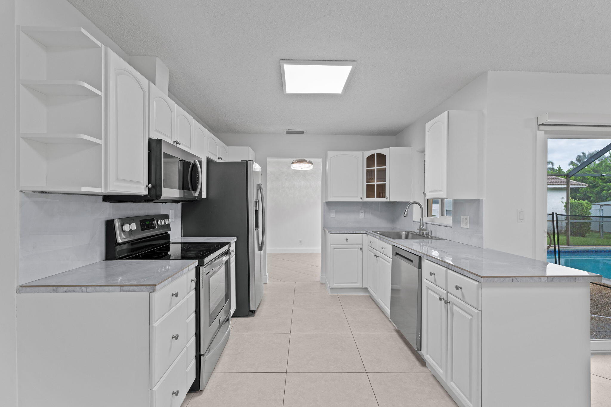 15-web-or-mls-A7400965