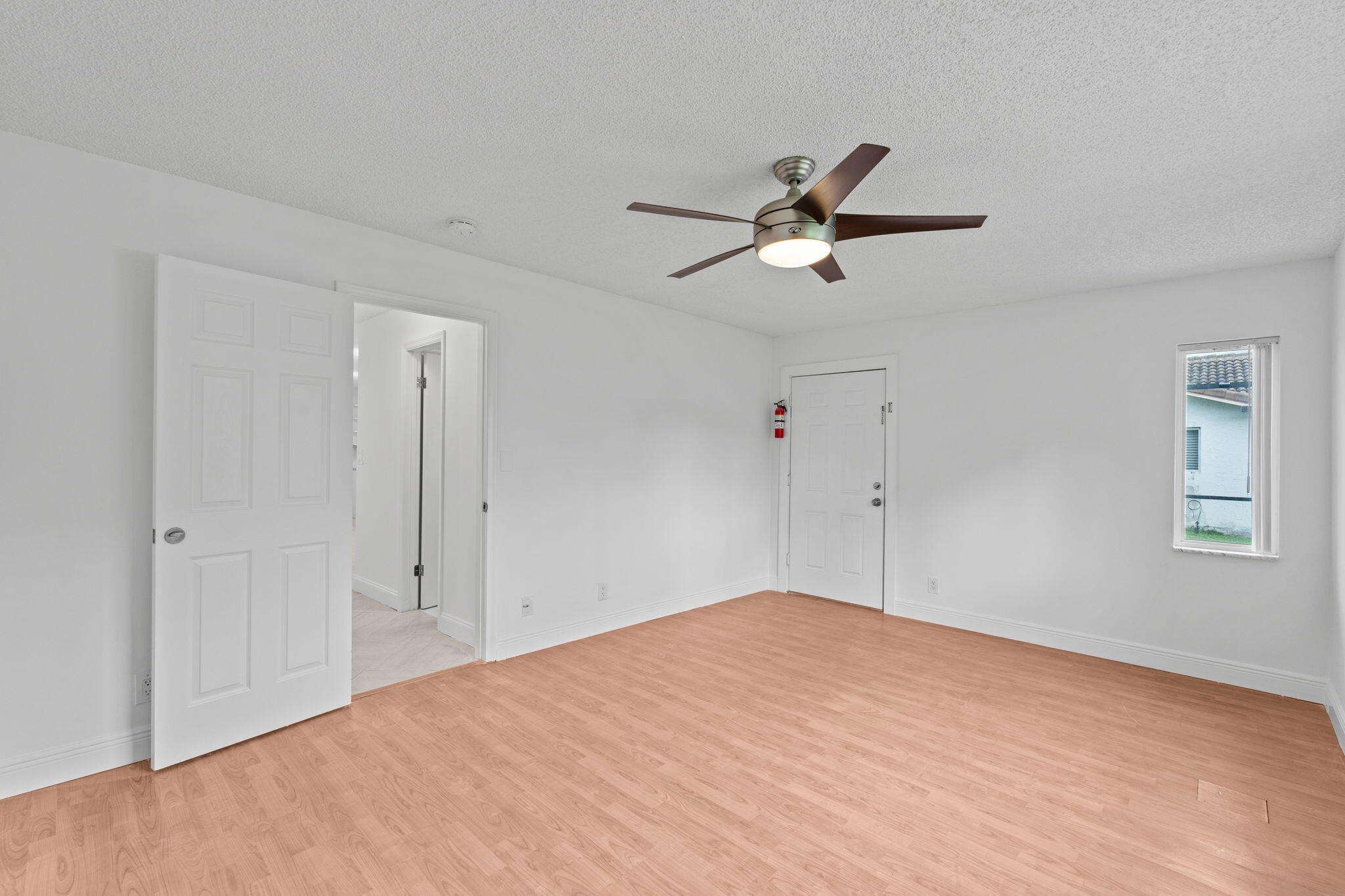 21-web-or-mls-A7401064
