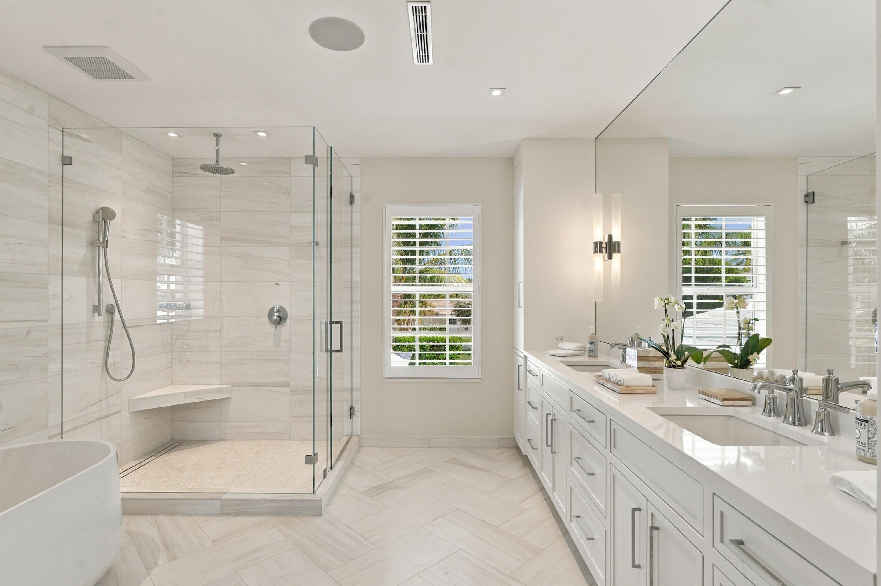 2284 Ibis Isle Rd W Palm Beach FL 50
