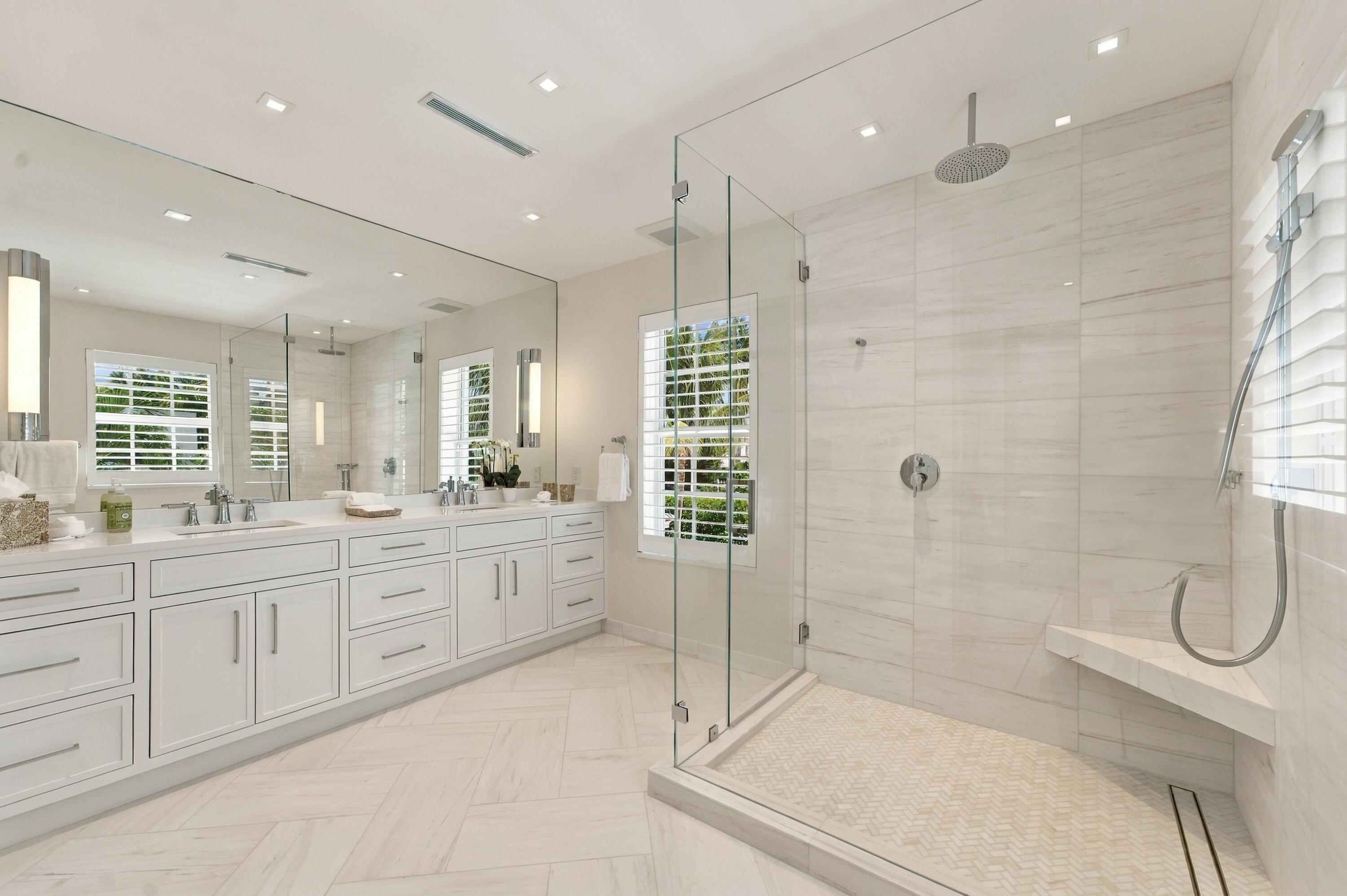 2284 Ibis Isle Rd W Palm Beach FL 62