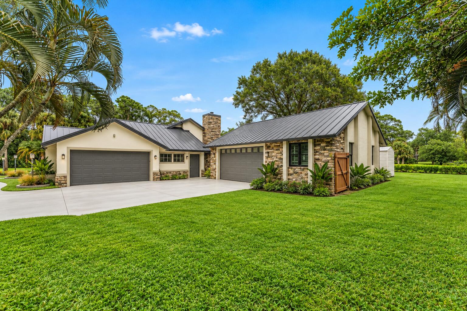 8 Car Garage