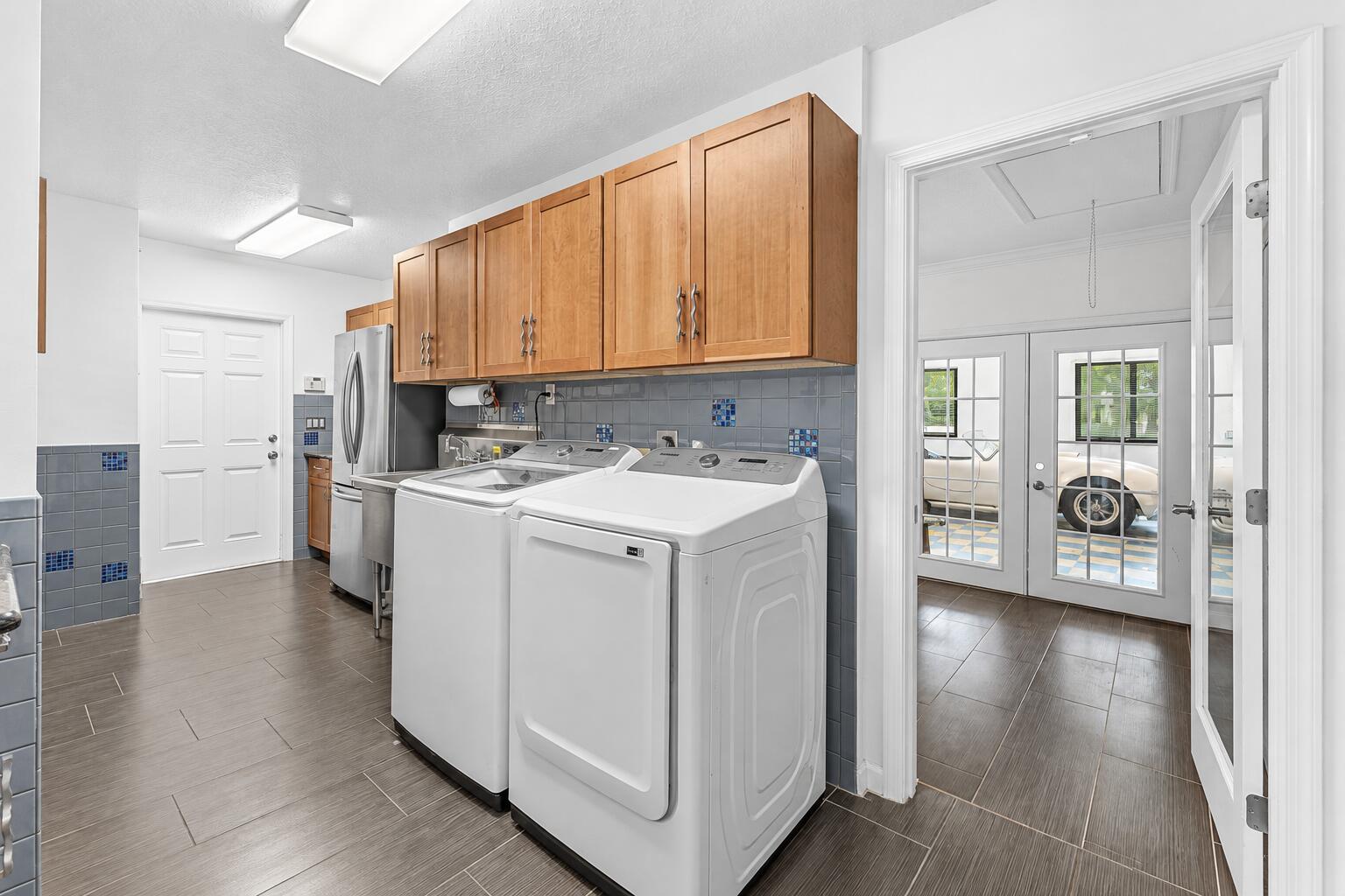 Large Laundry Room
