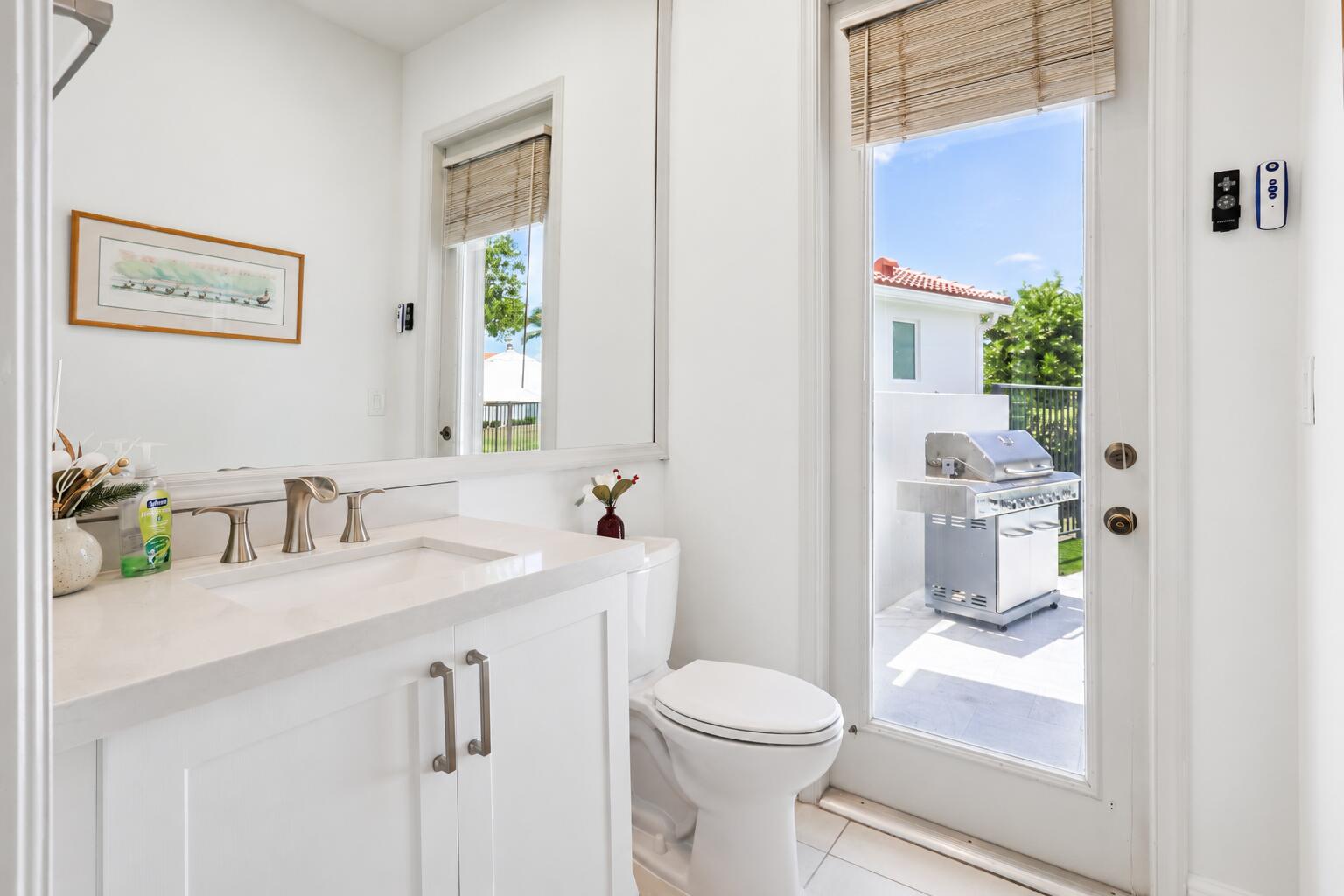 Cabana Bath