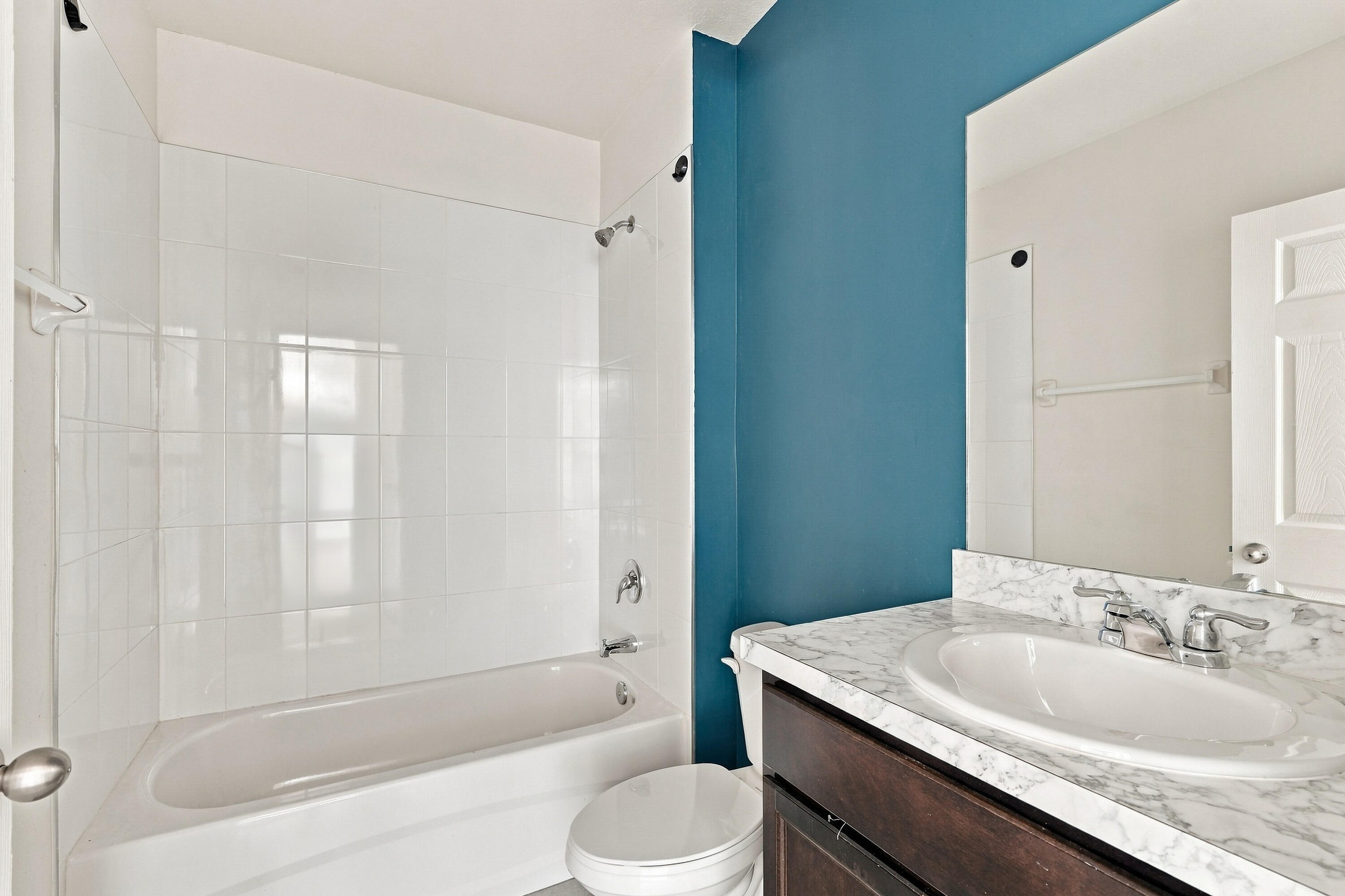 16_bathroom