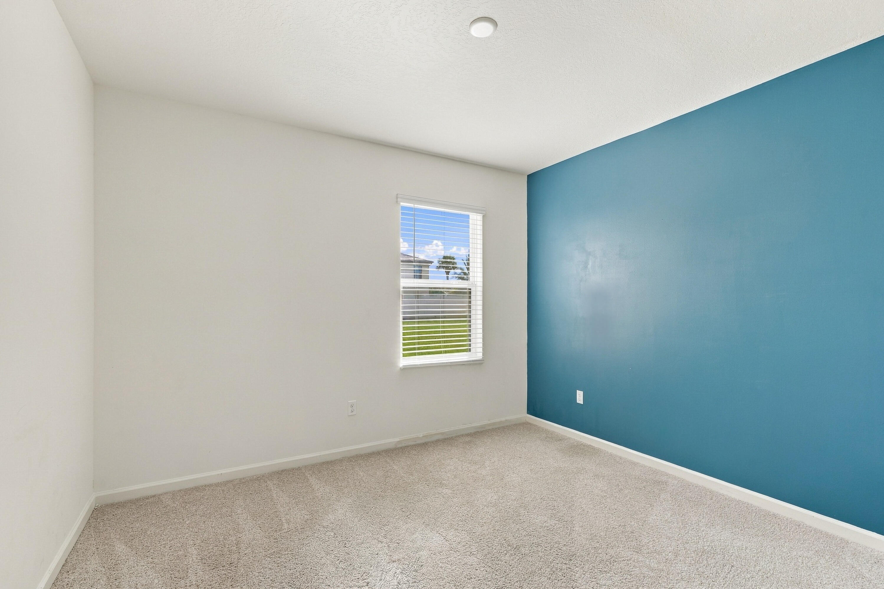 14_bedroom 2