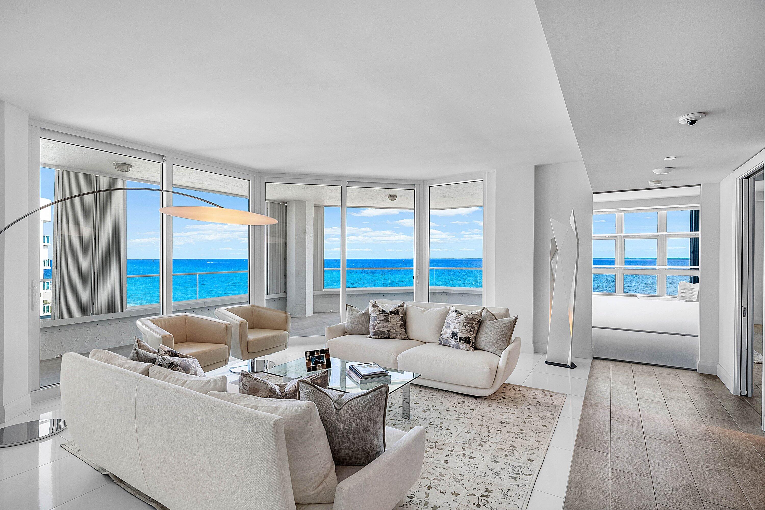 Panaramic views featuring 600sf of wrap-around balconies