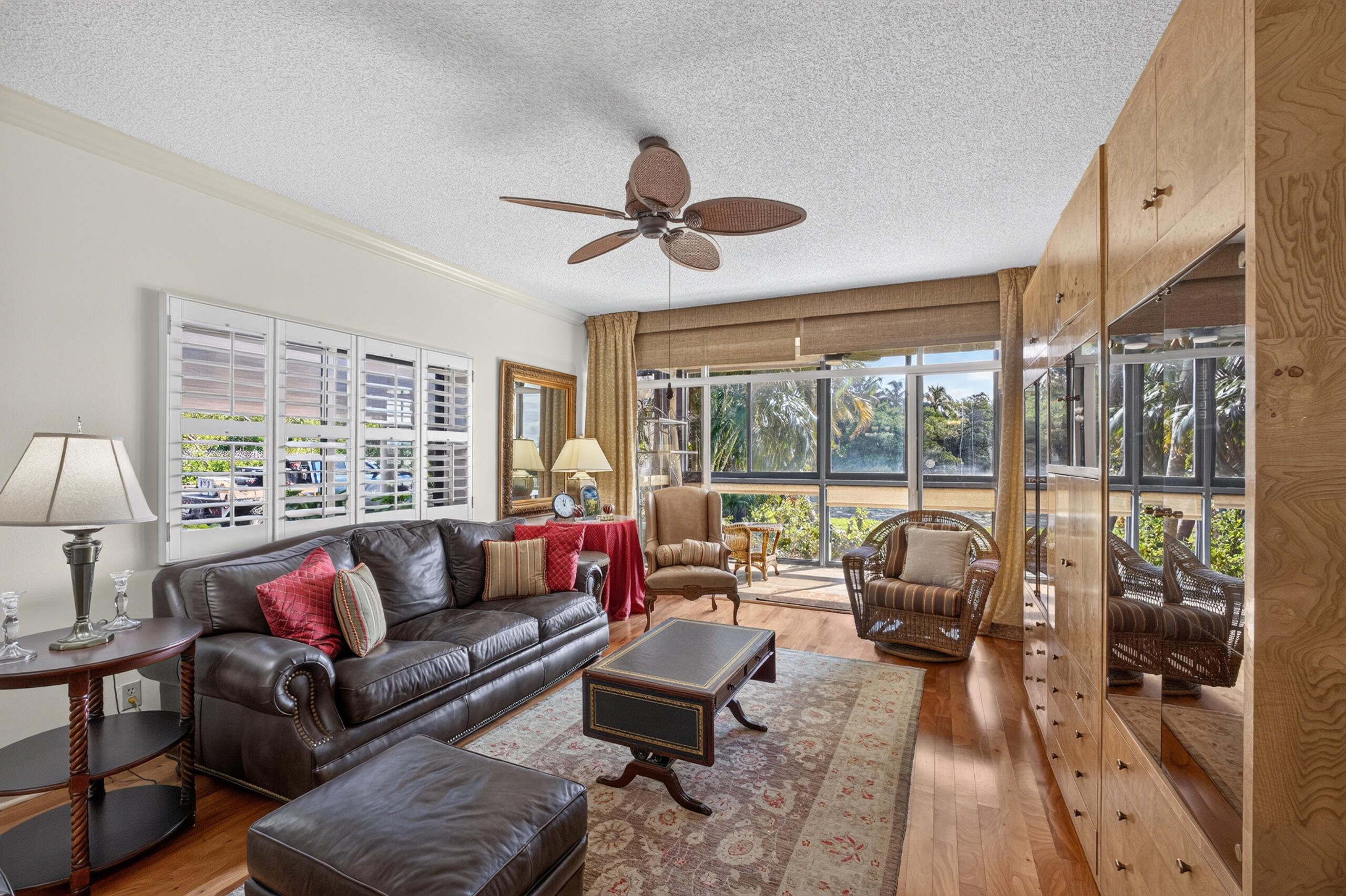 Living room.