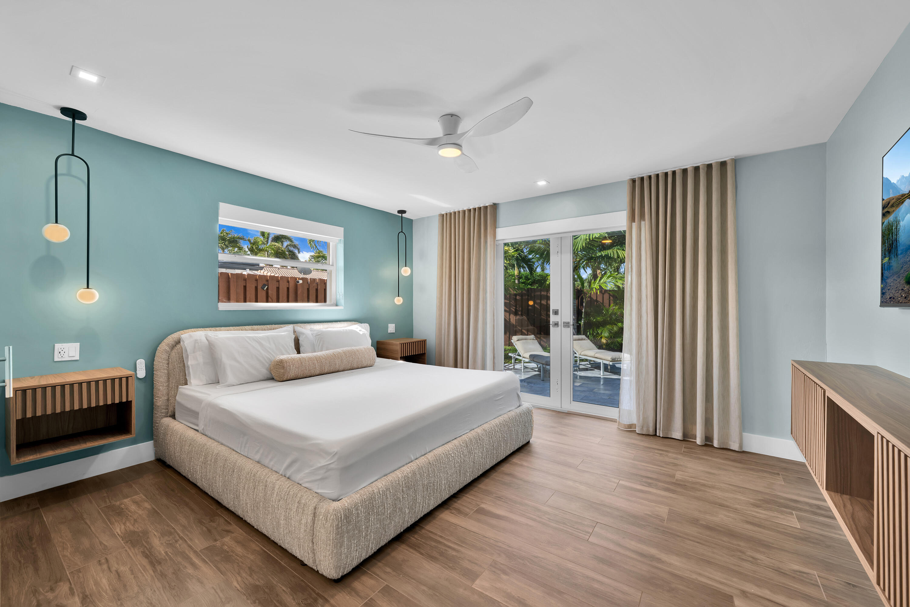 1011 SE 2nd Ave Pompano Beach 00026