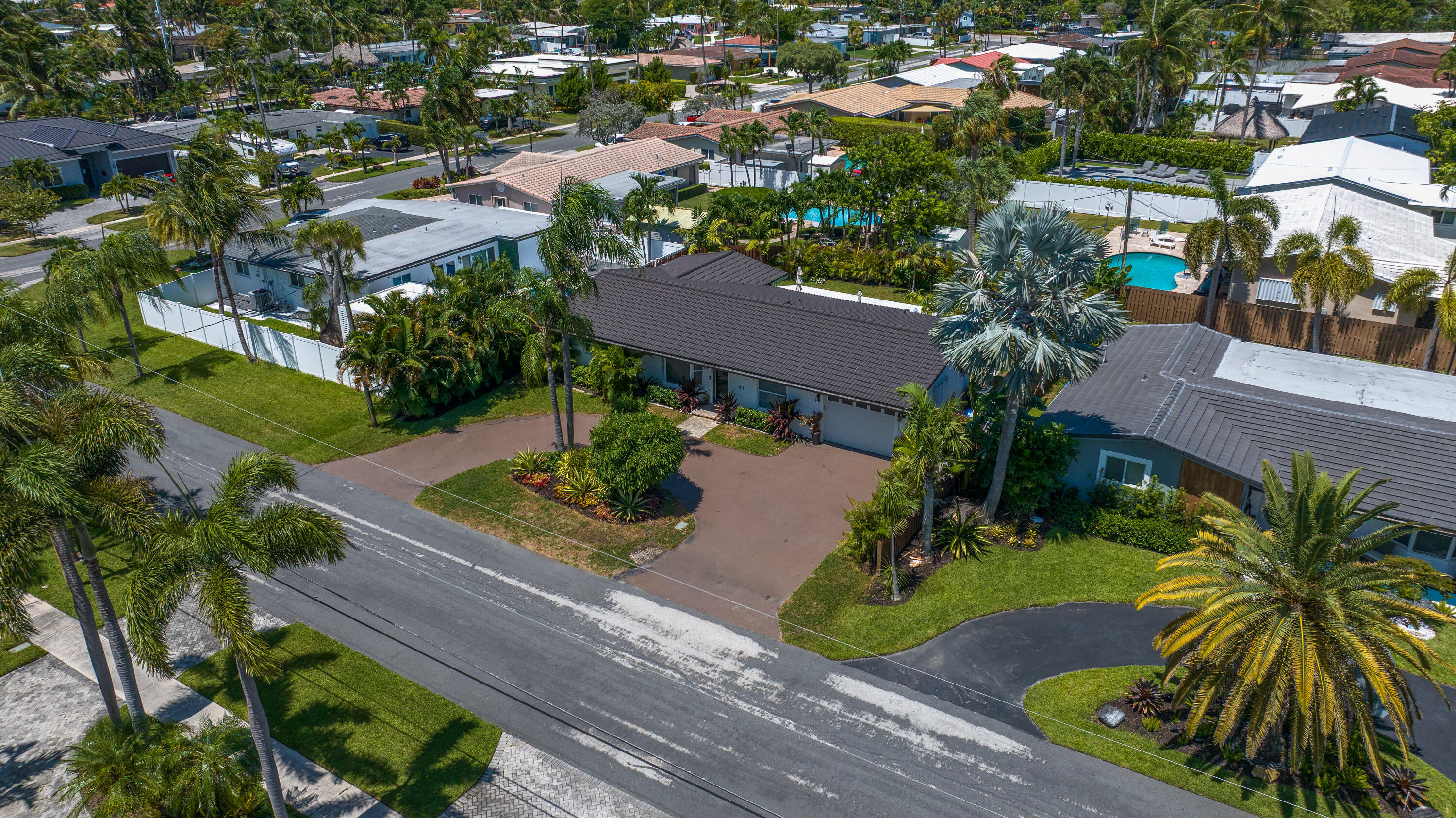 1011 SE 2nd Ave Pompano Beach__aerial_00