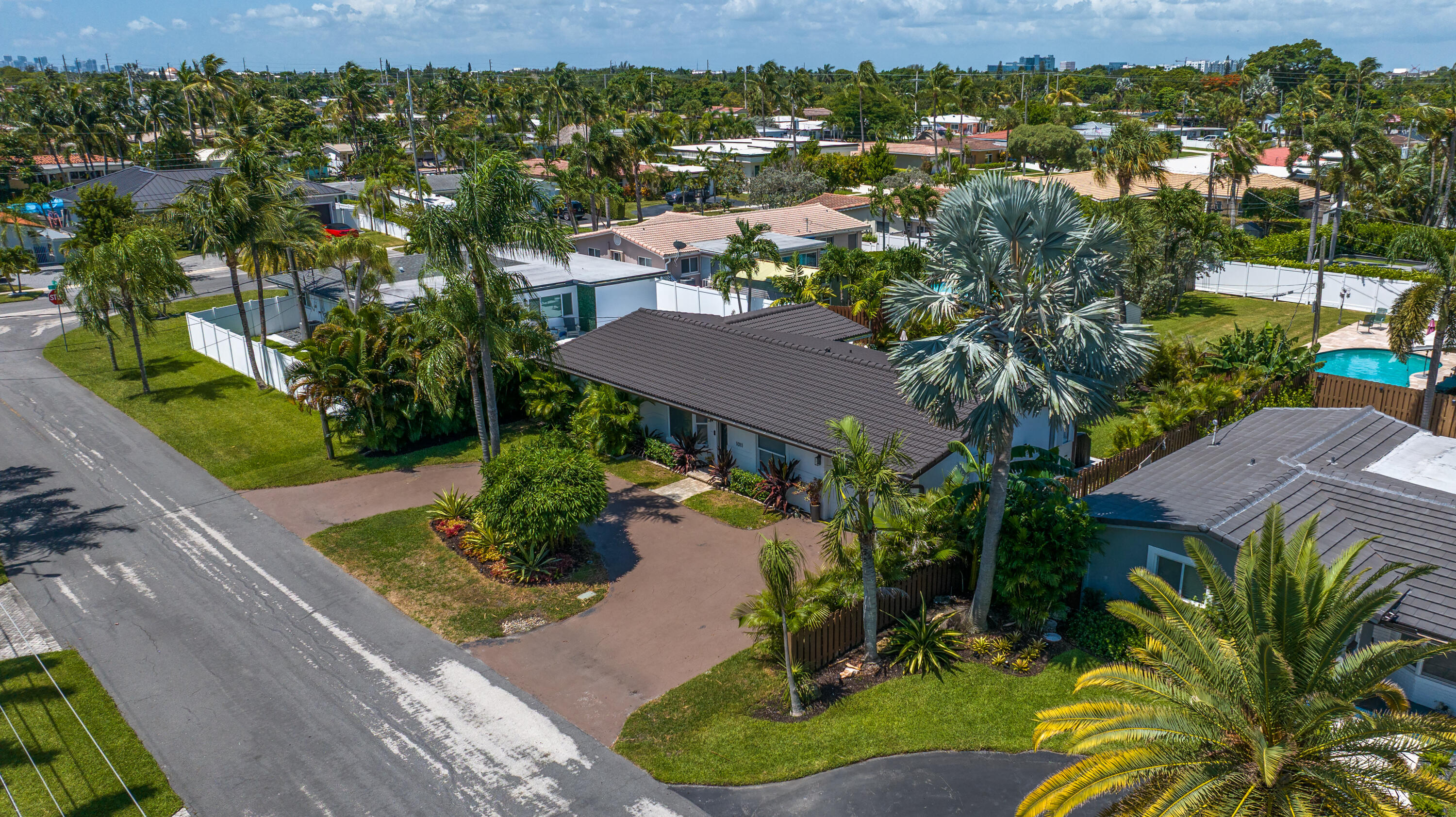 1011 SE 2nd Ave Pompano Beach__aerial_00