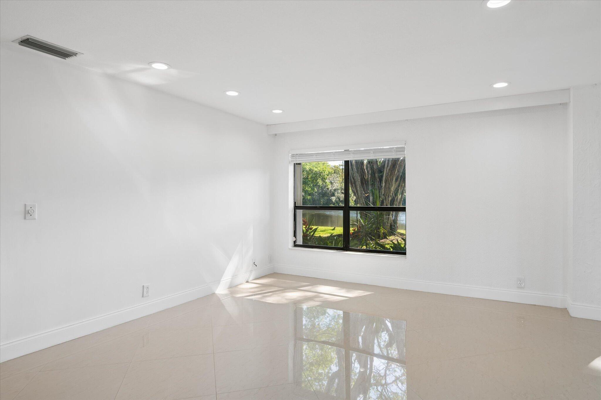 04-Curtis-4119 Carambola Cir S #2120-4