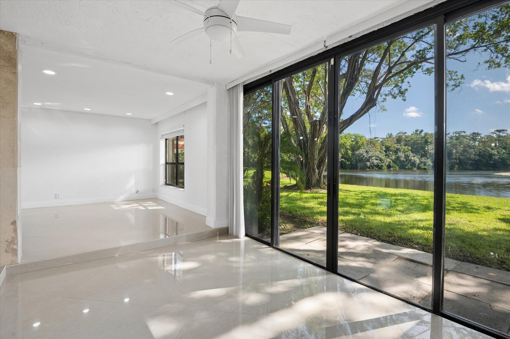 08-Curtis-4119 Carambola Cir S #2120-8