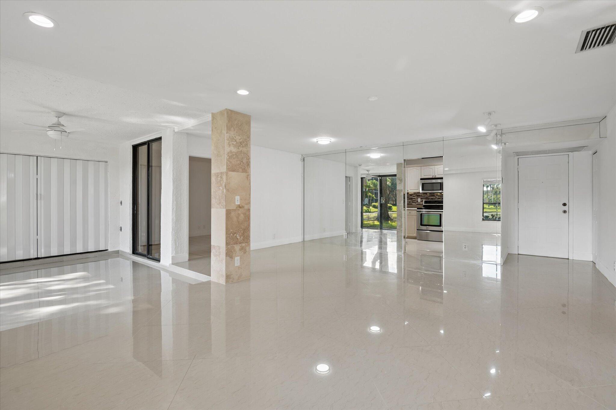 05-Curtis-4119 Carambola Cir S #2120-5