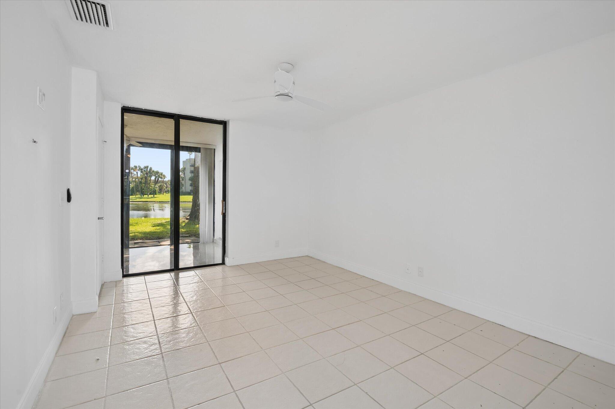 09-Curtis-4119 Carambola Cir S #2120-9