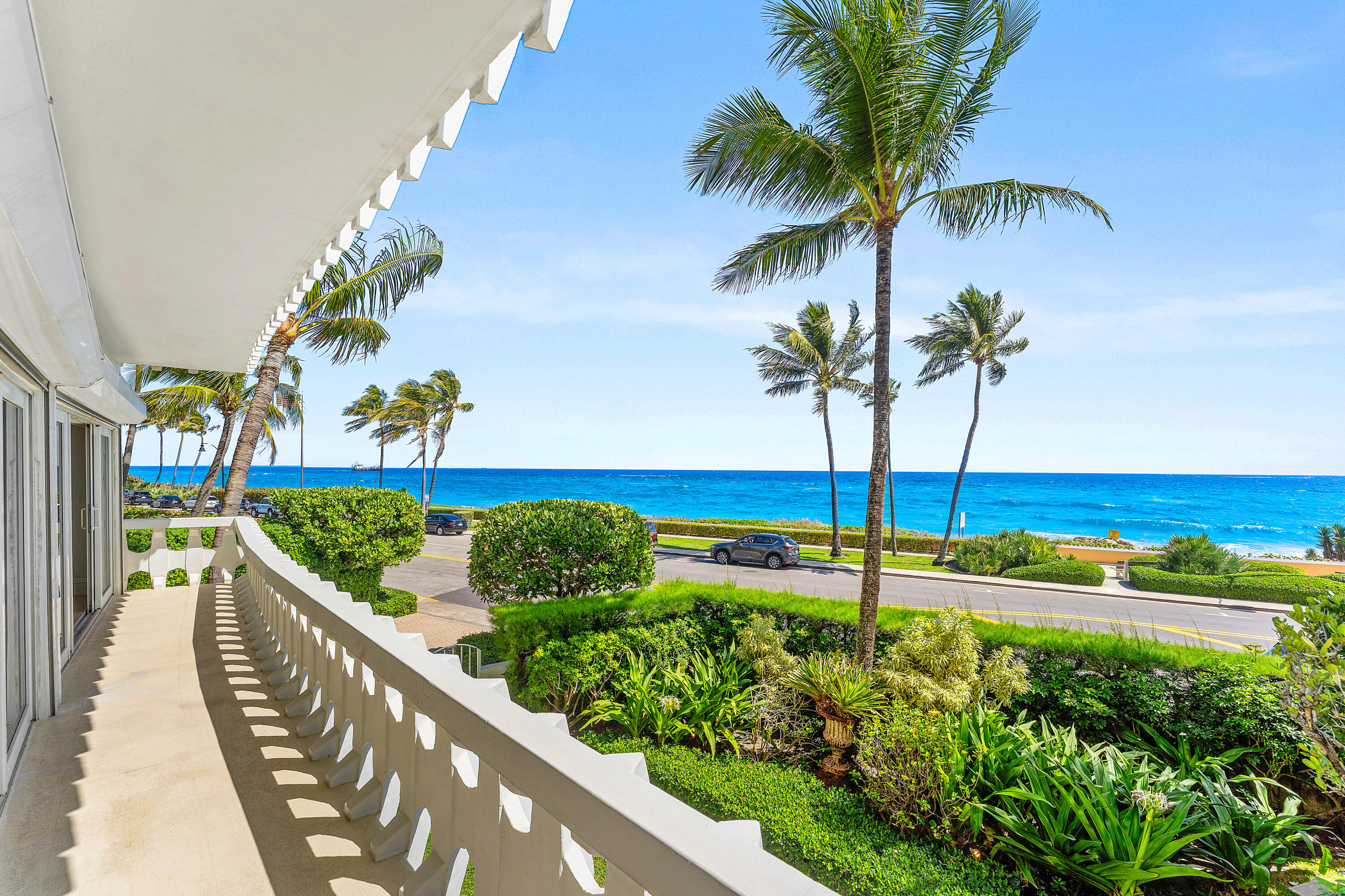 033-300SouthOceanBoulevard-2D-PalmBeach-