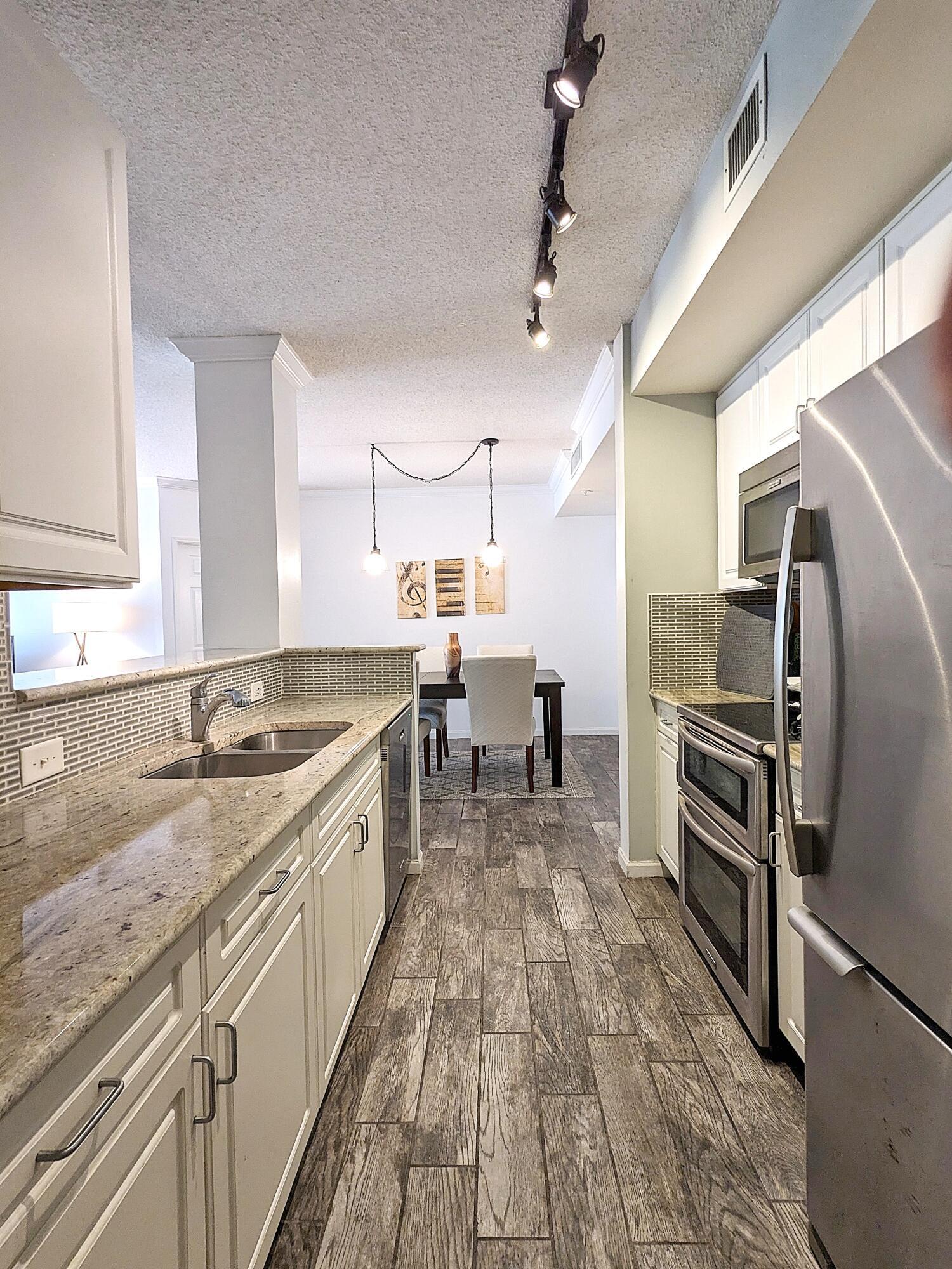 5Kitchen 5Kitchen