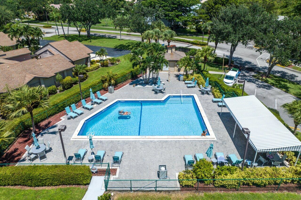 Satellite Pool with New Diamond Brite