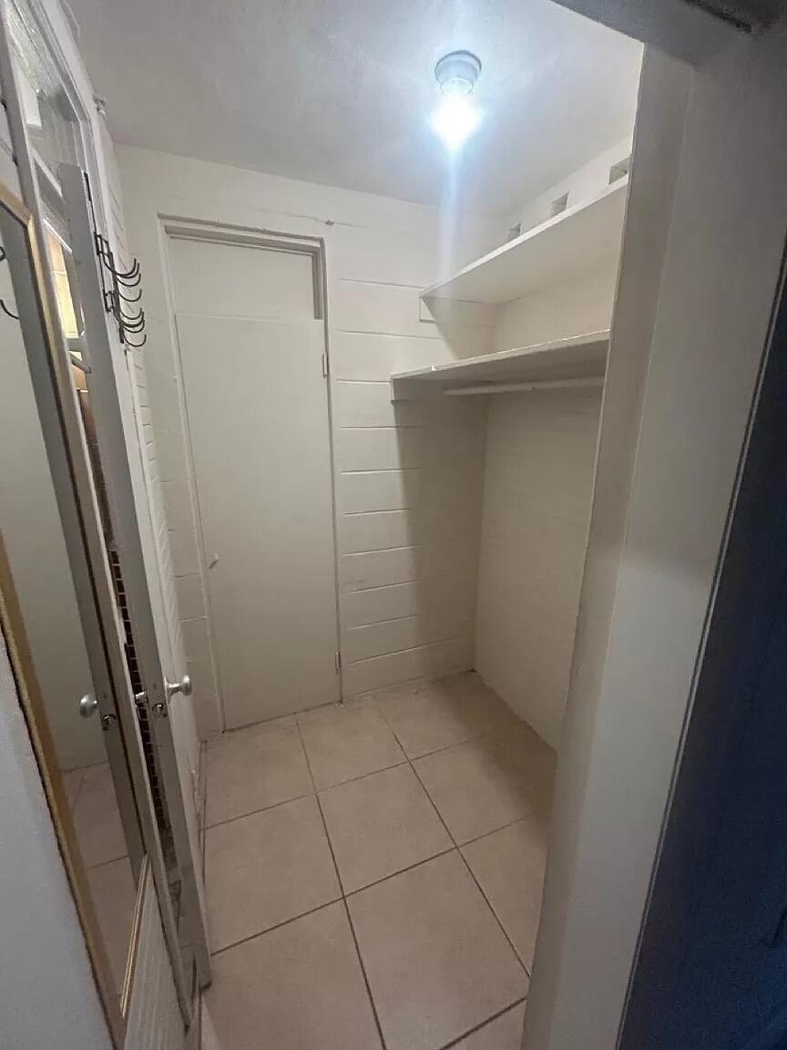 3312 closet