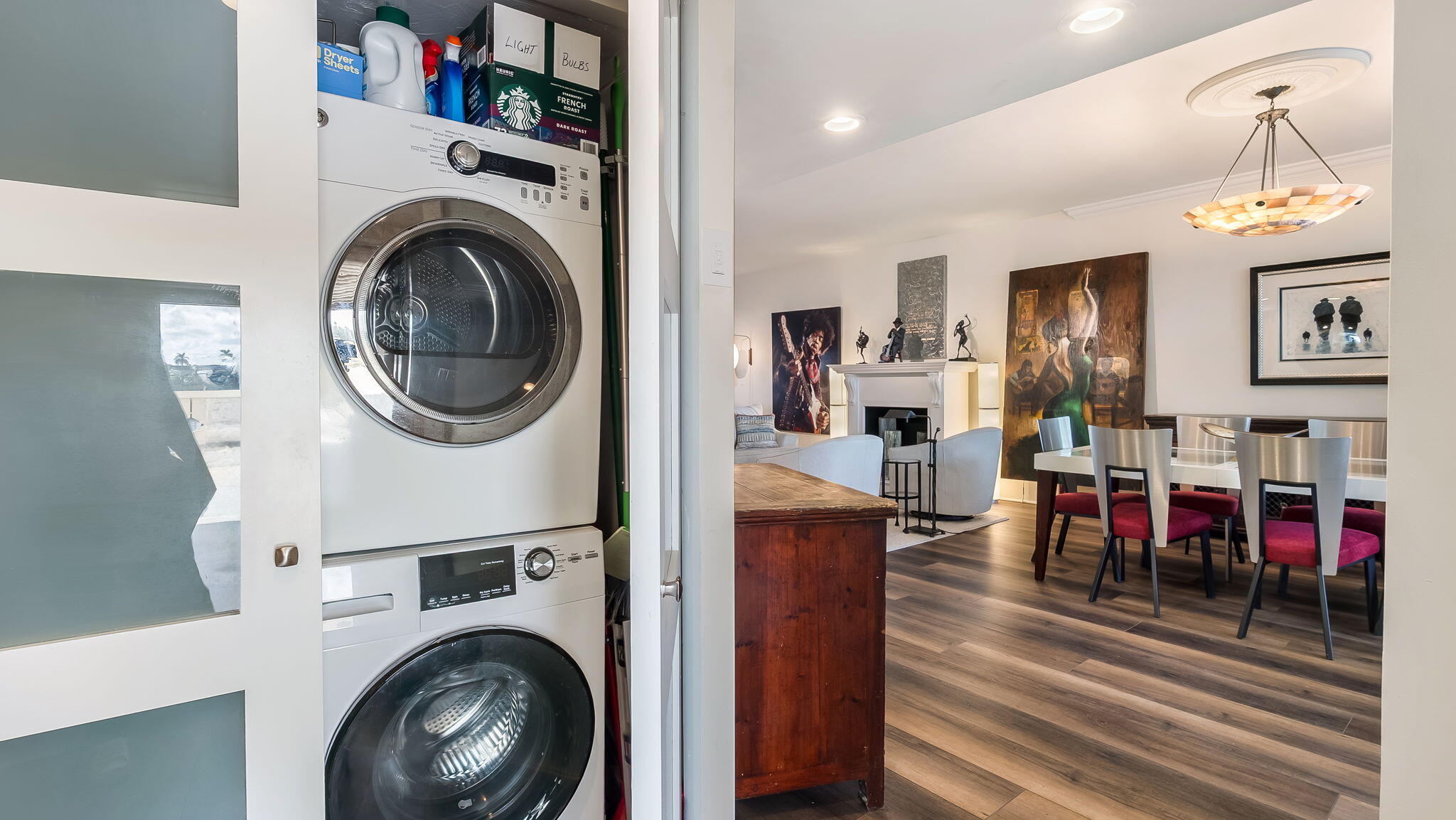 washer/dryer in unit