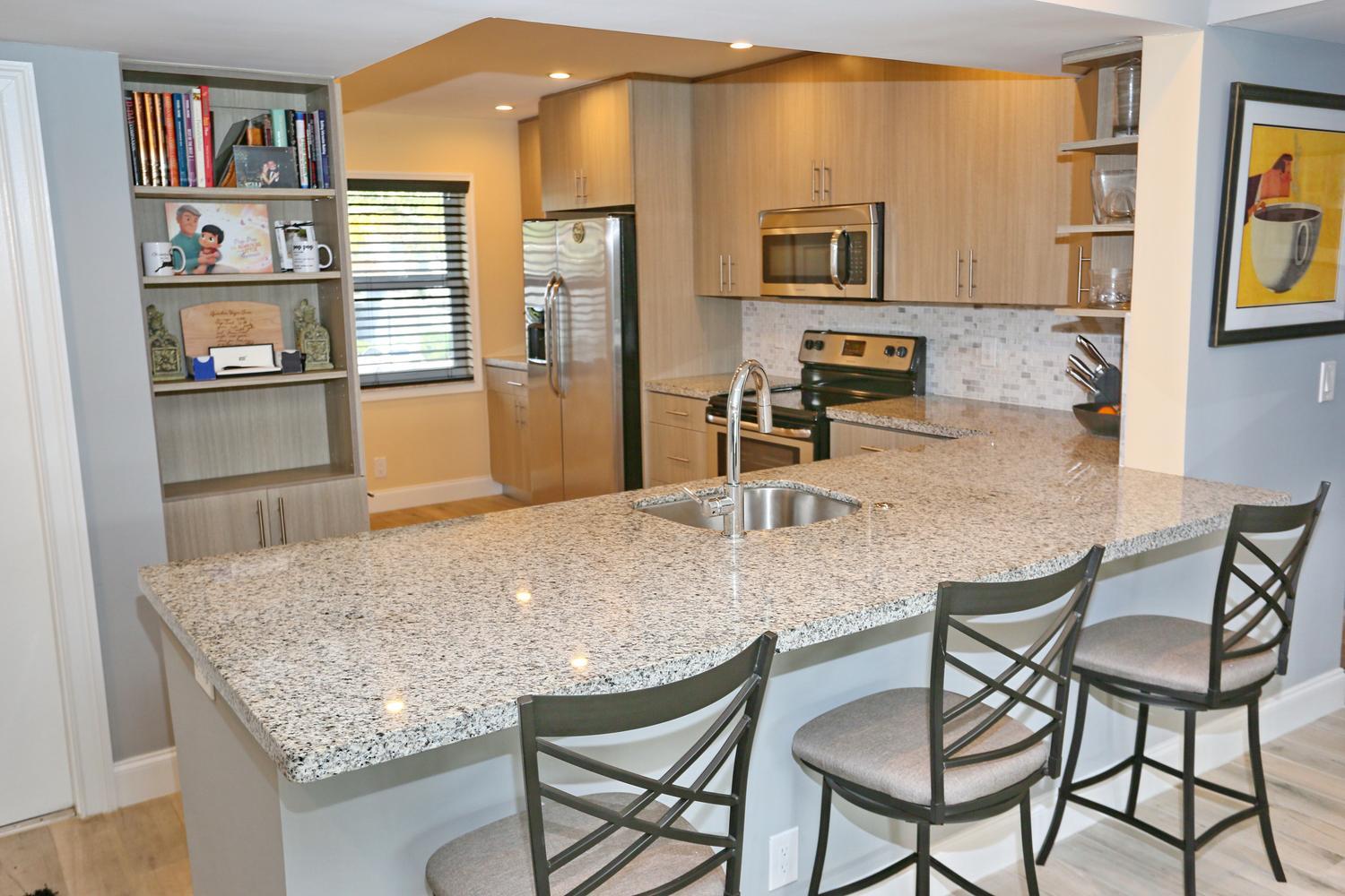 016-035-Kitchen-1500x1000 (1)