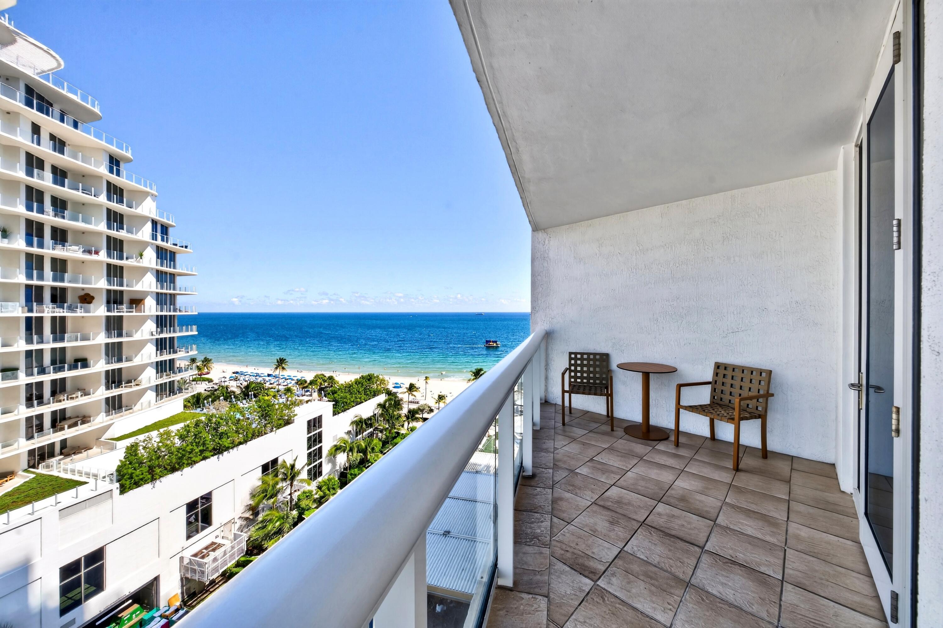 007-002-Balcony-4000x2666