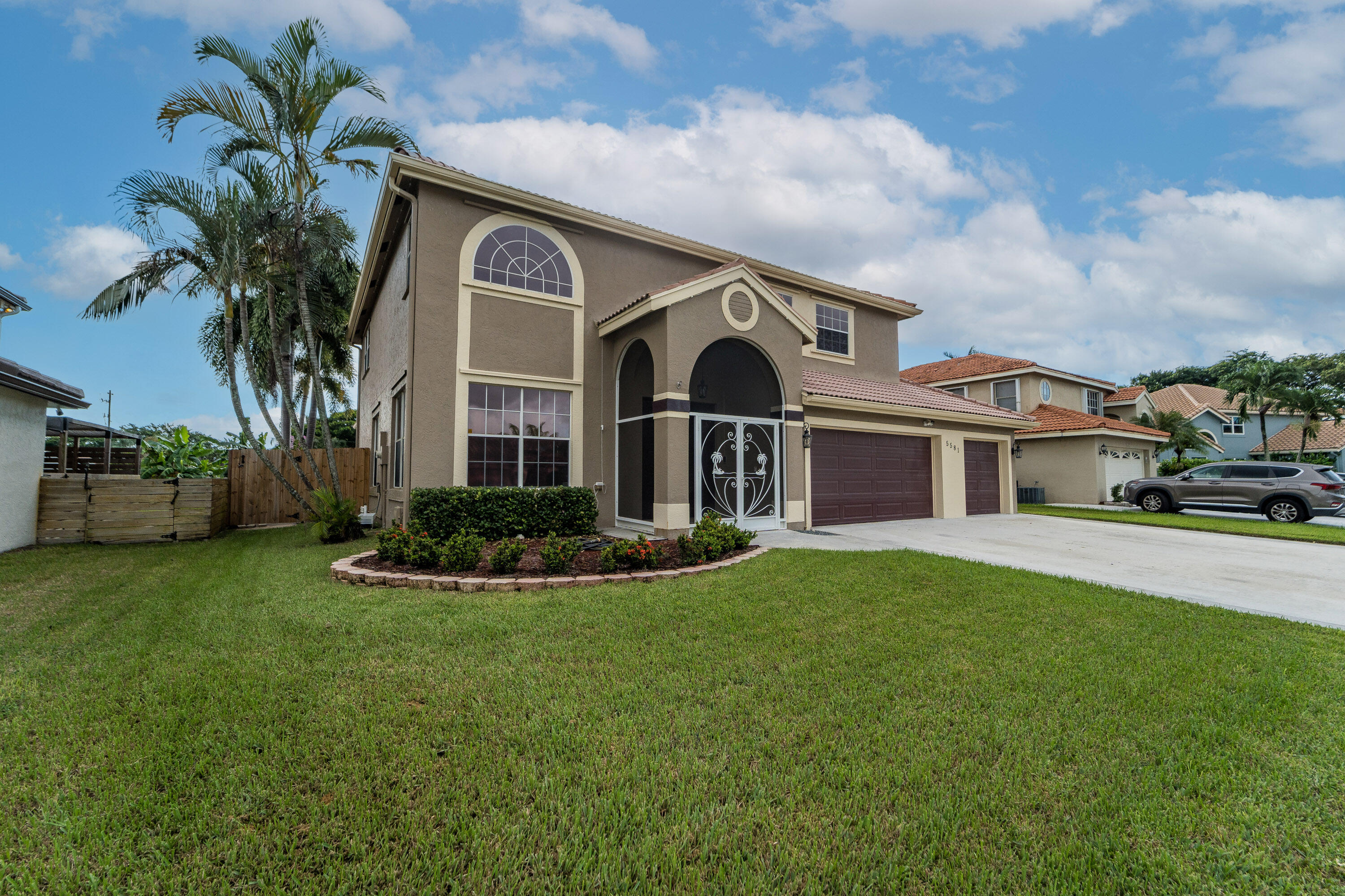 5581DescartesCir-19