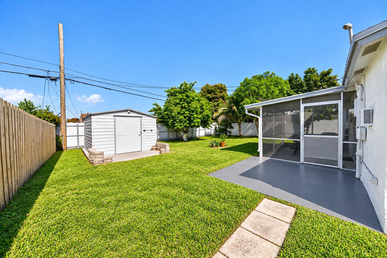 Backyard With Shed & Covered/Screened Patio