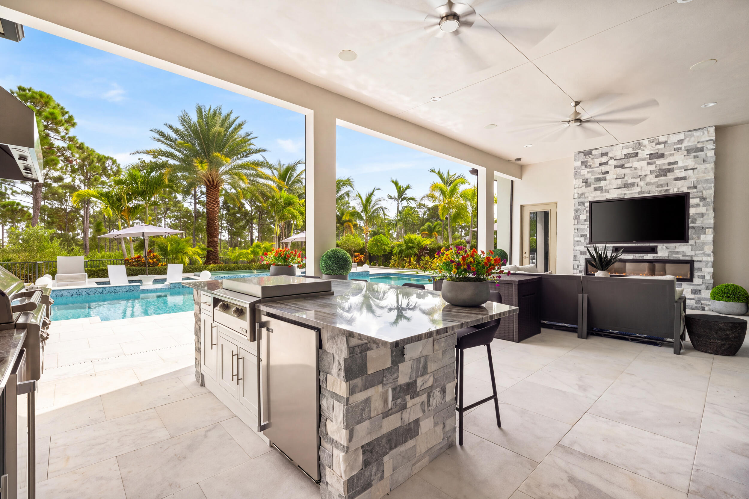 Summer Kitchen