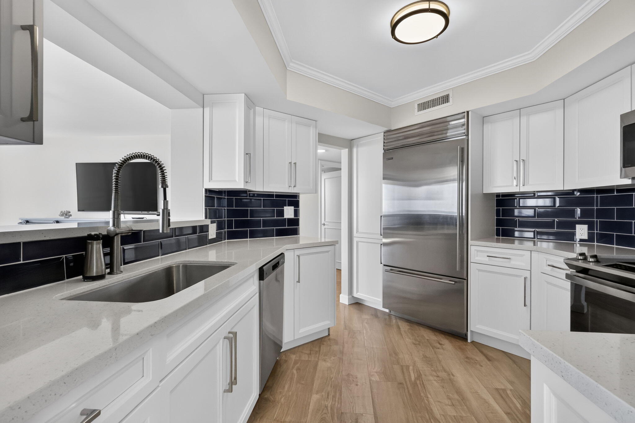 7-web-or-mls-015__14A8252