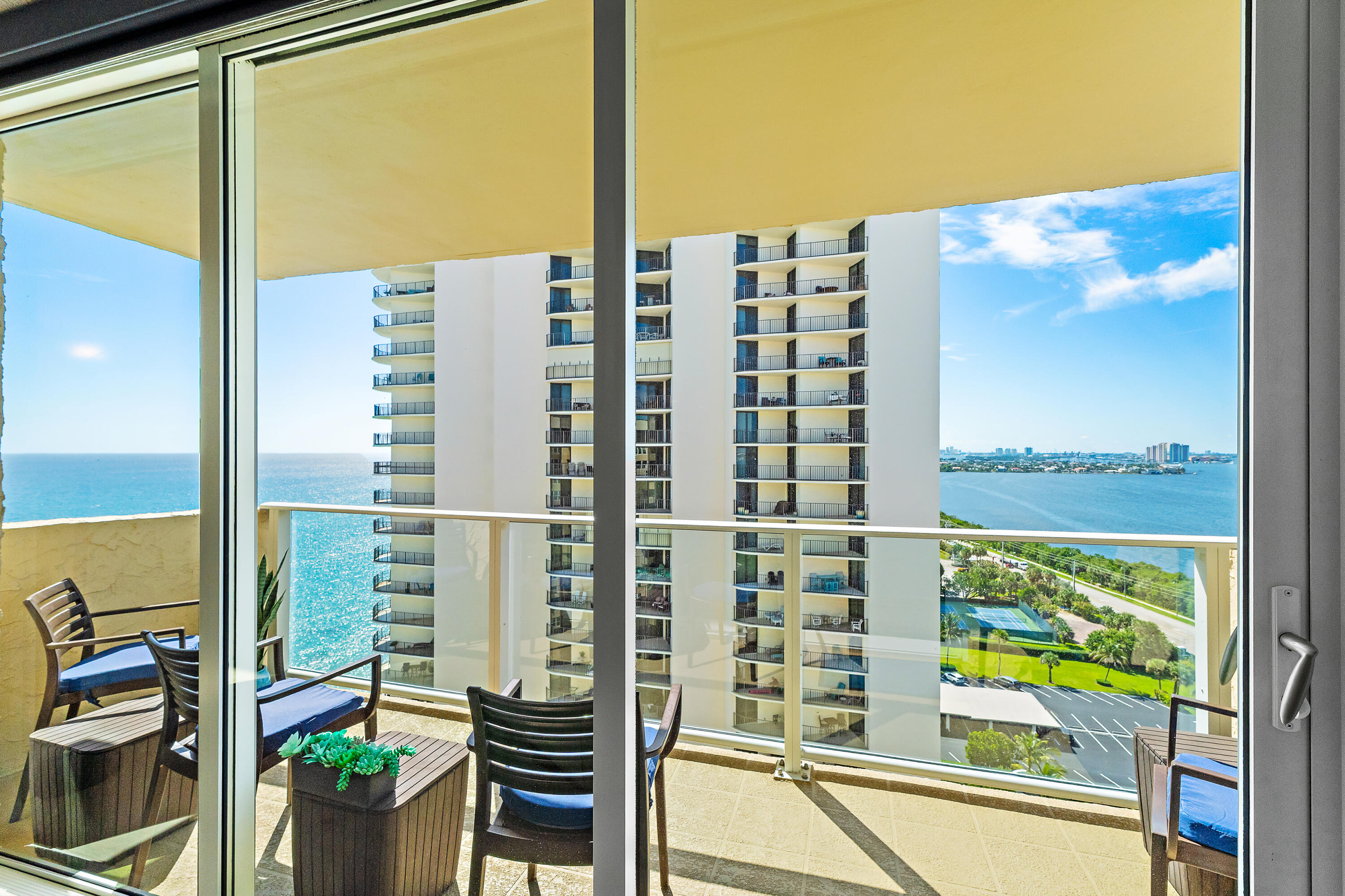 032-5440NOceanDr-PH205-SingerIsland-FULL